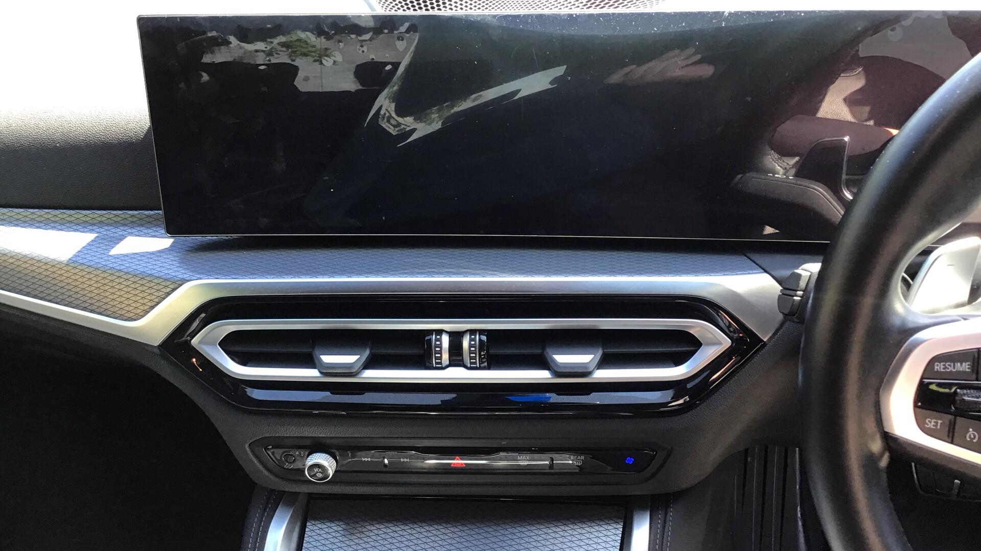 BMW 4 Series view 8