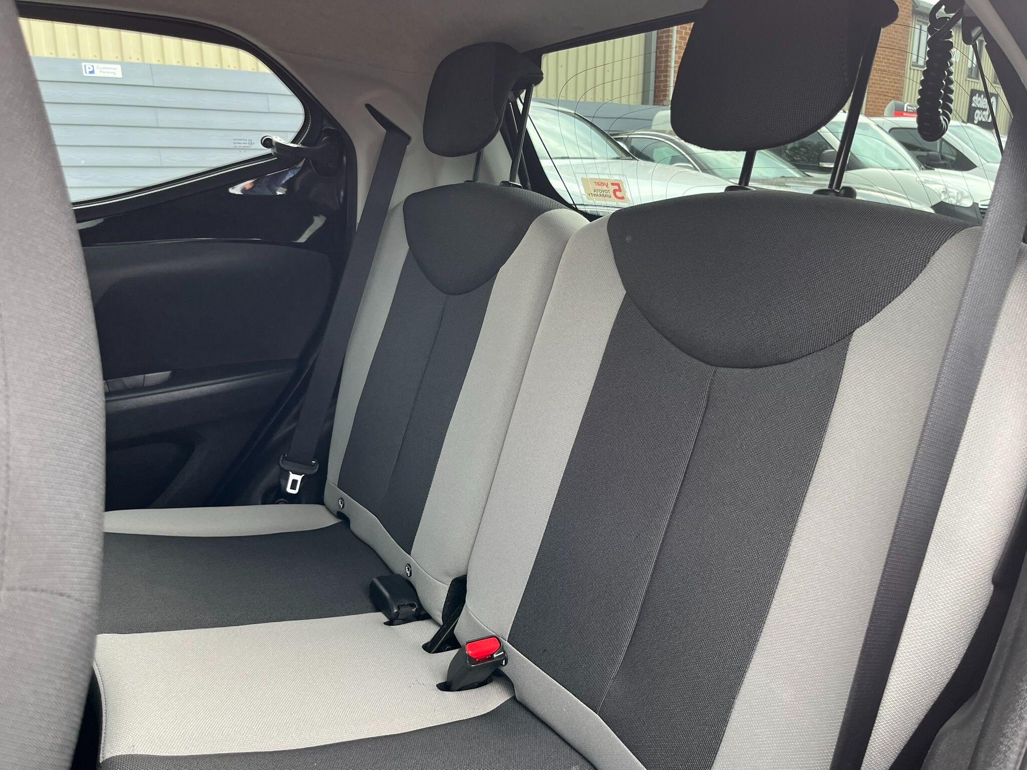 Toyota Aygo view 32