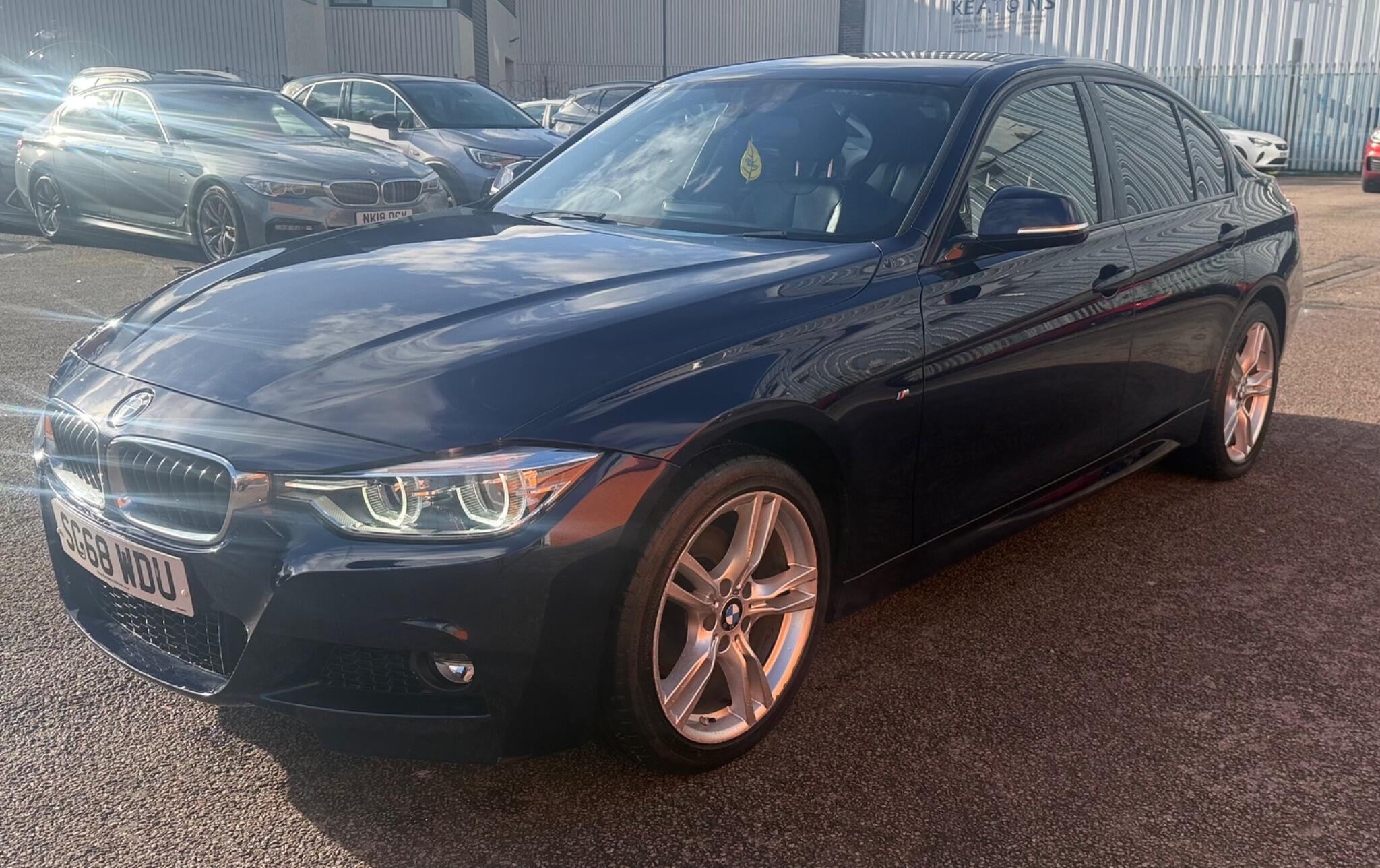 BMW 3 Series view 3