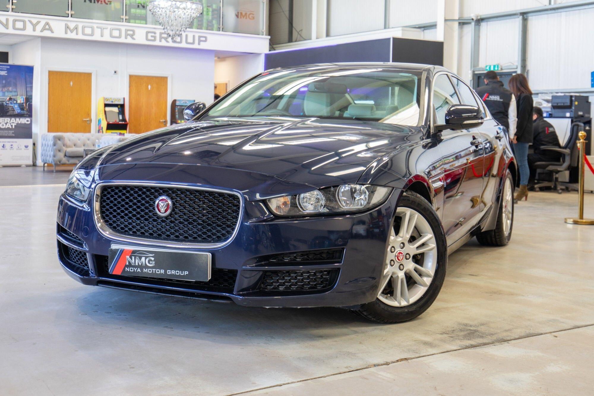 Jaguar Xe view 5