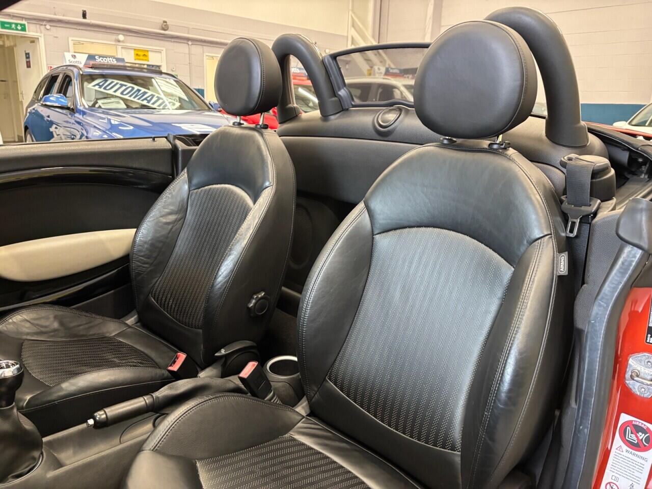 Mini Roadster view 22