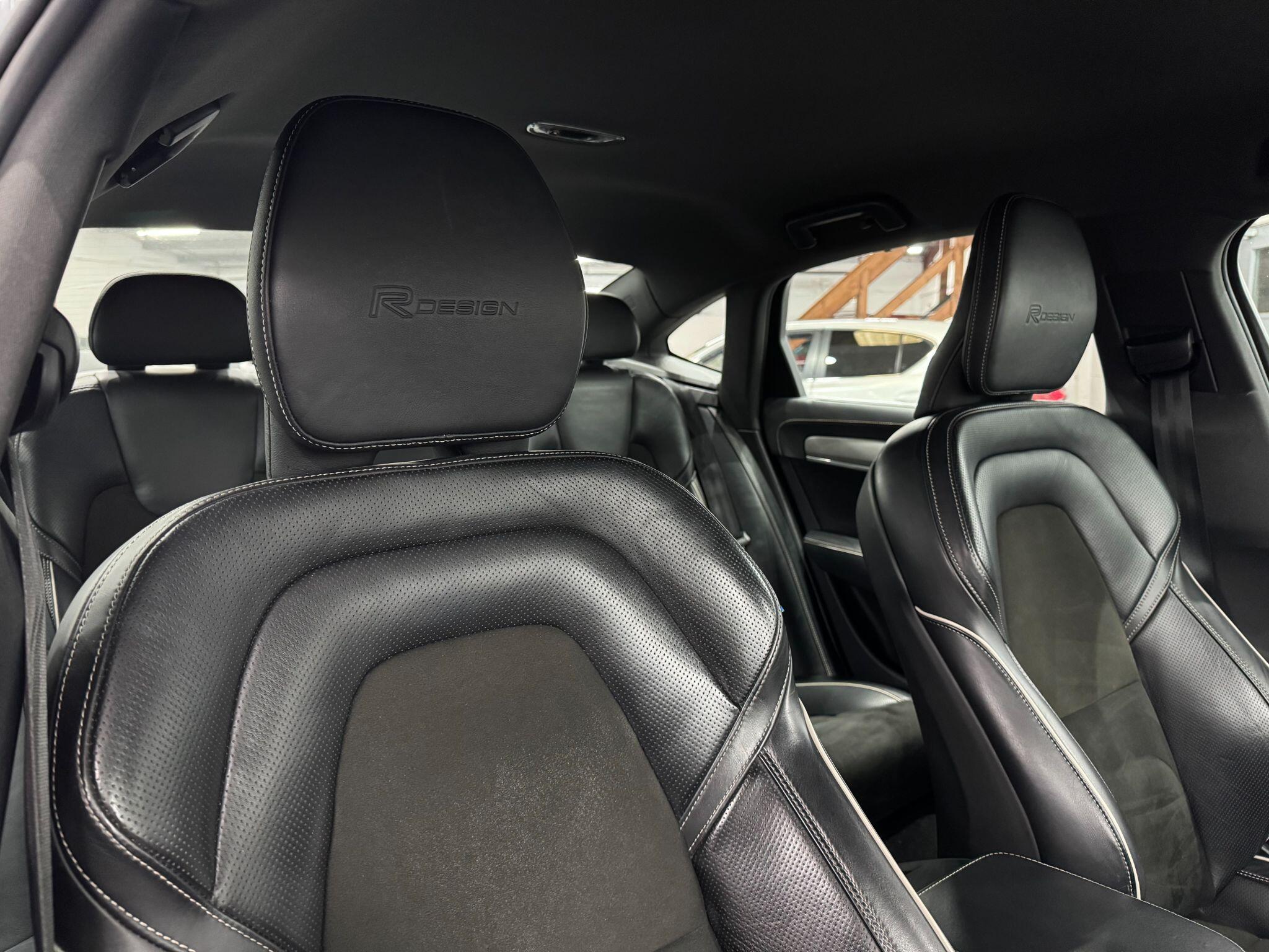Volvo S90 view 25