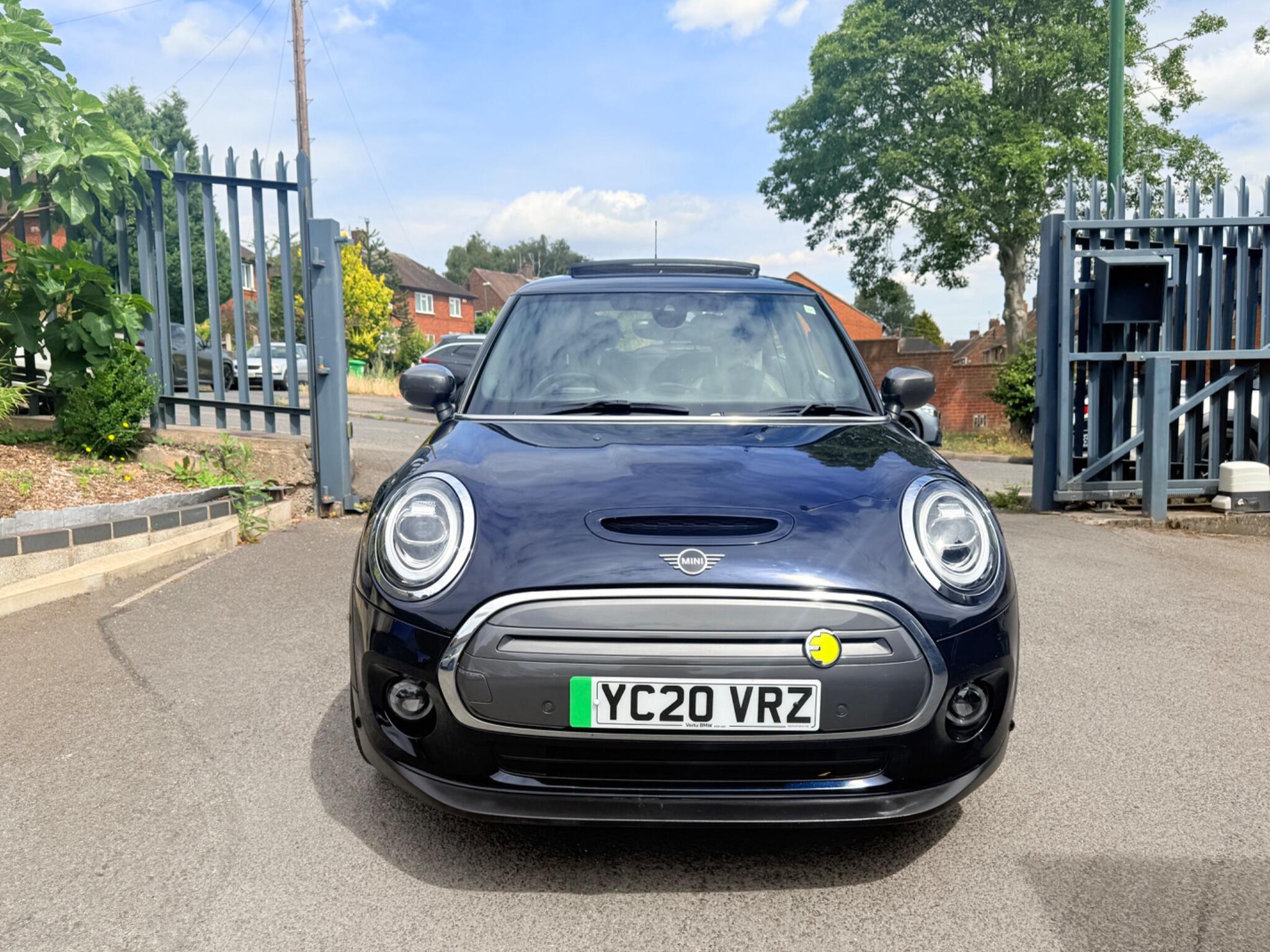 MINI Hatch view 58