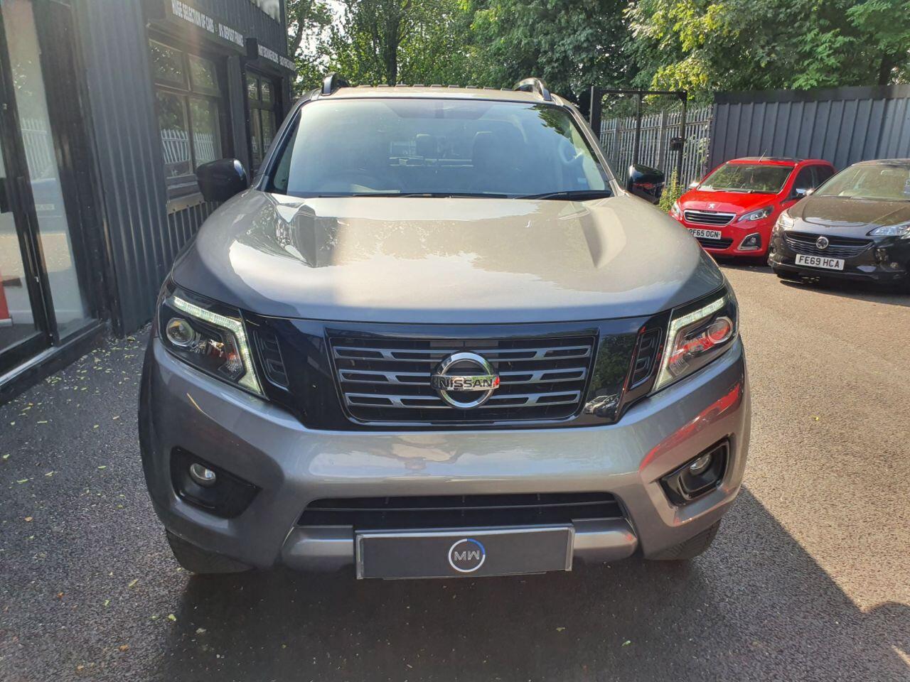 Nissan Navara view 8