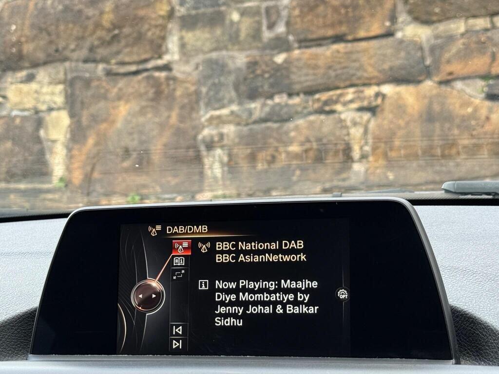 BMW 1 Series view 30