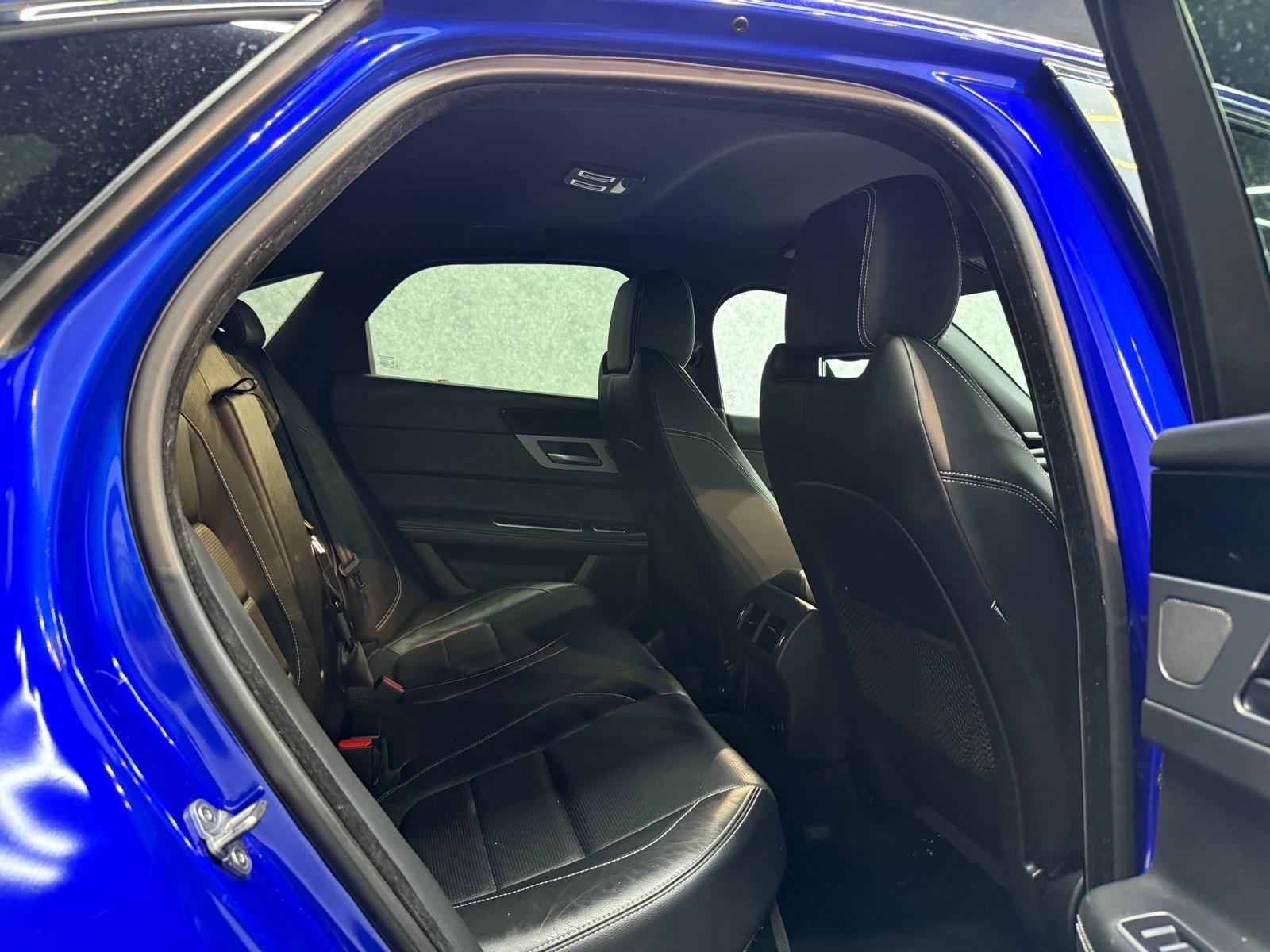 Jaguar XF view 3