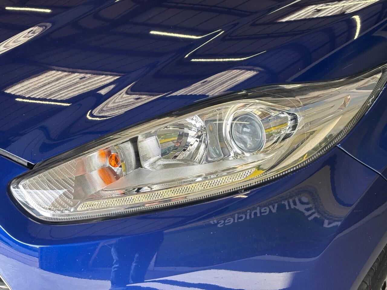 Ford Fiesta view 42