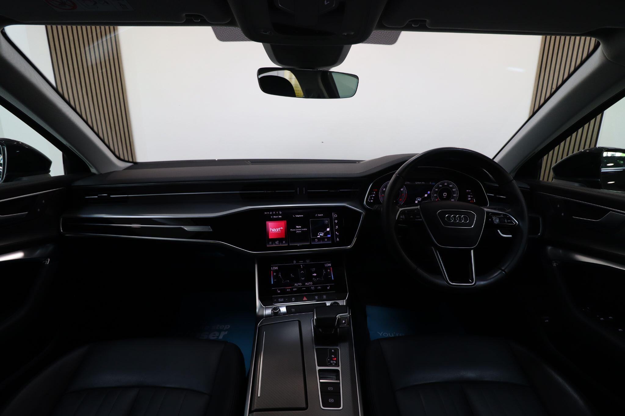 Audi A6 Saloon view 50