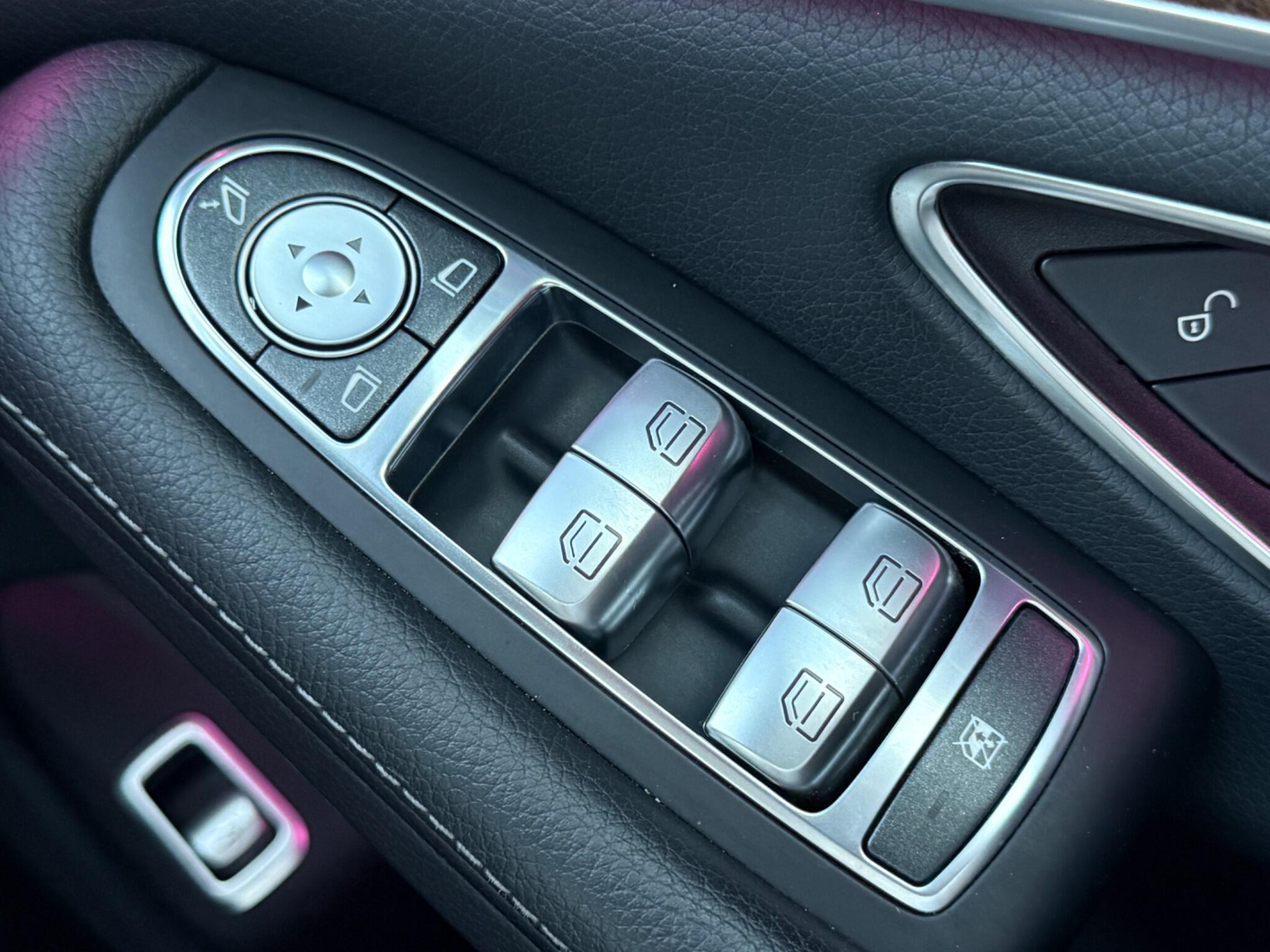 Mercedes-Benz S Class - Image 69