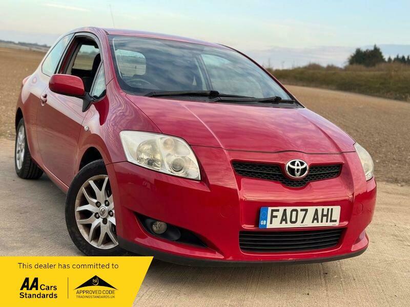 2007 Toyota Auris image 9