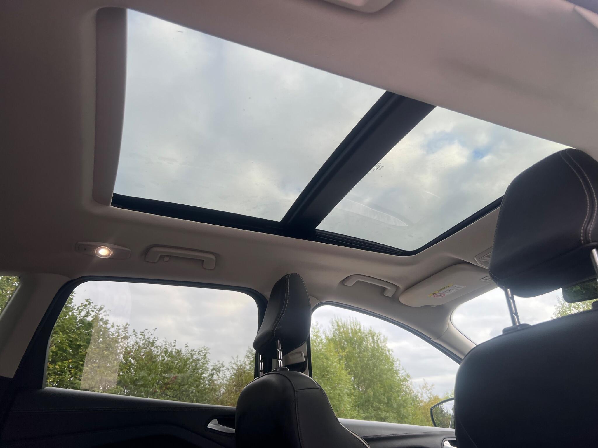Ford Kuga view 19