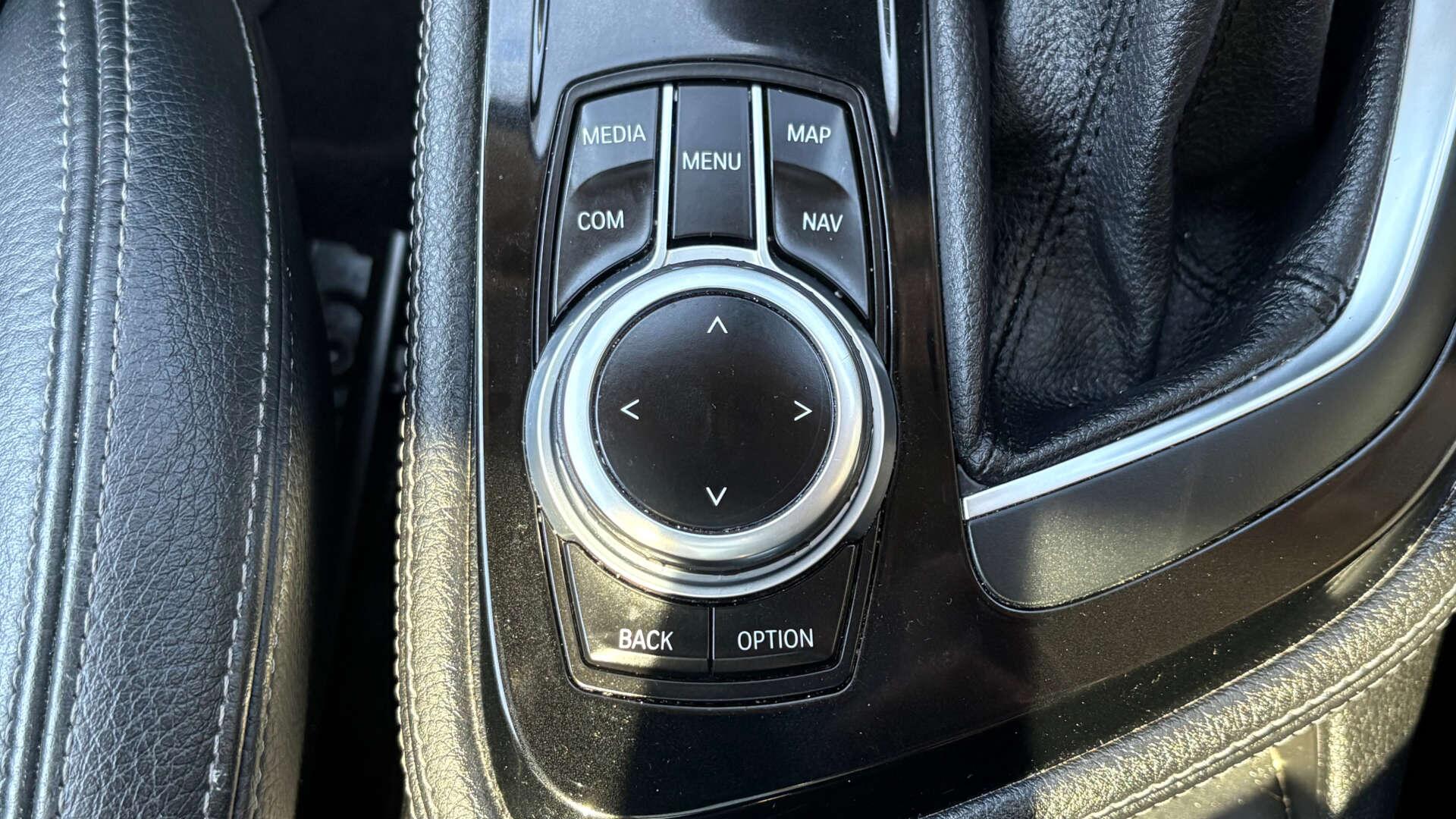 BMW 2 Series view 44