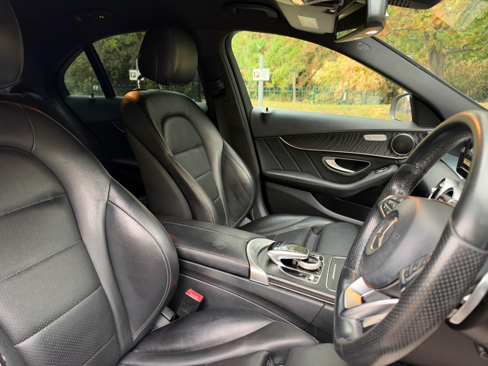 Mercedes-Benz C-Class view 12