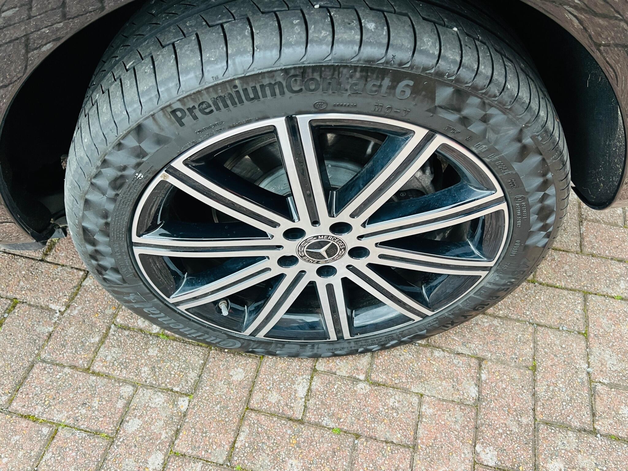 Mercedes-Benz V Class view 44