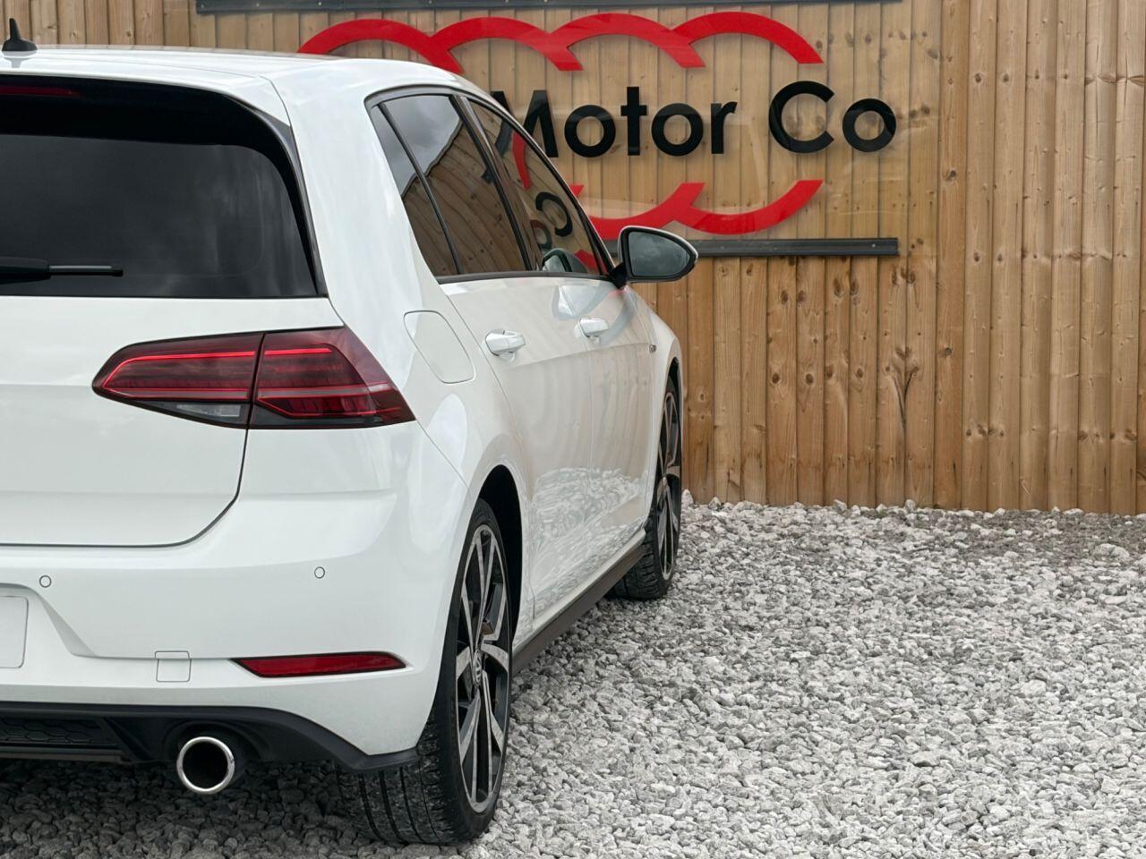 Volkswagen Golf view 12