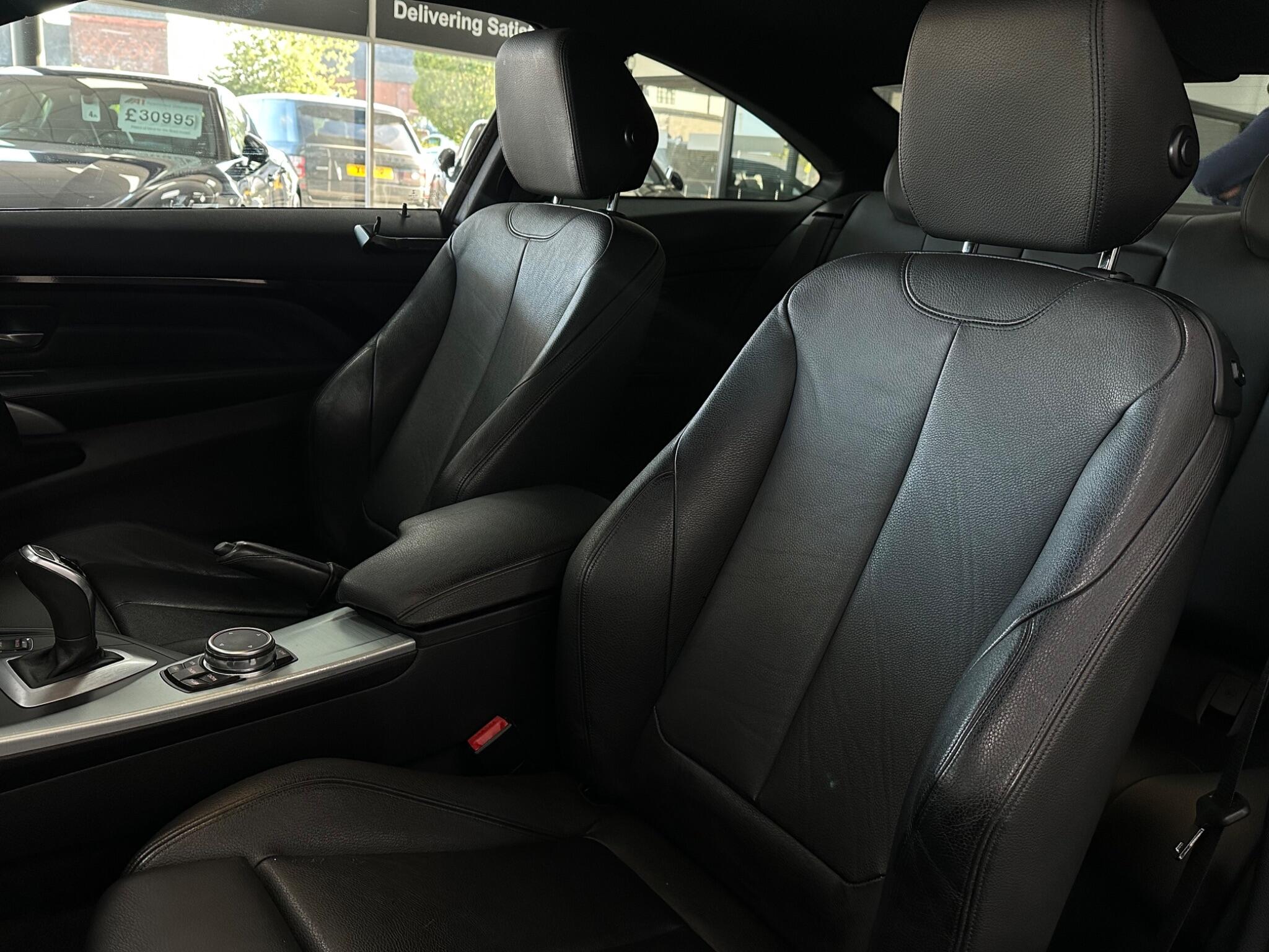 BMW 4 Series view 35