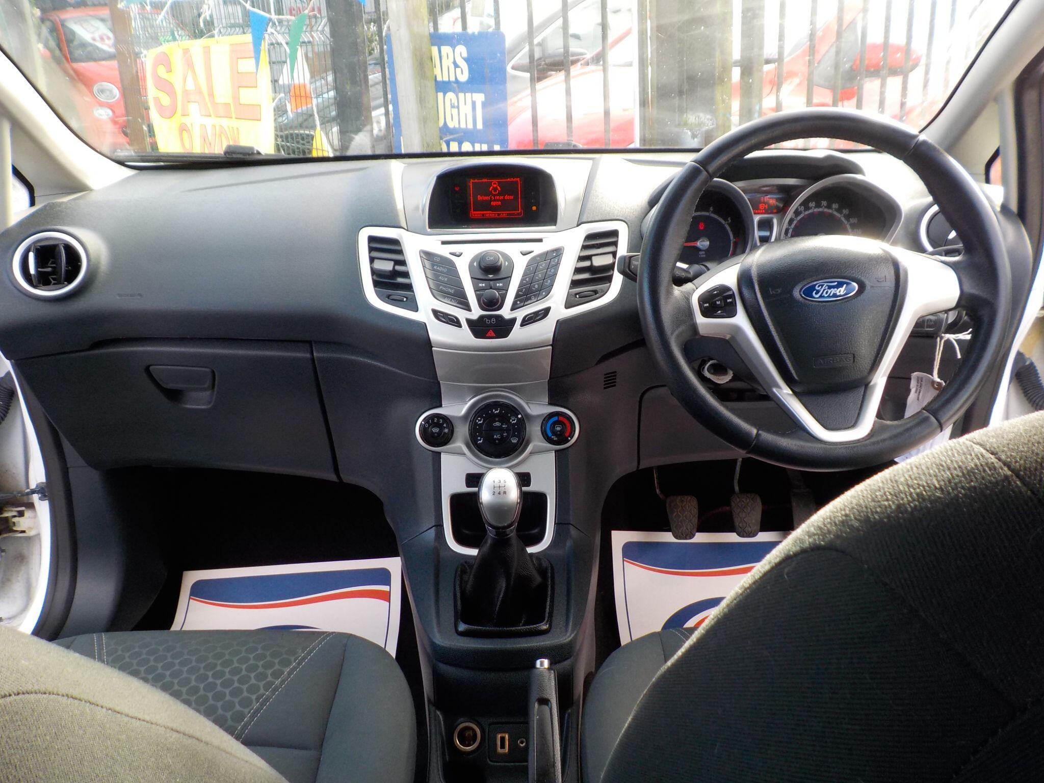 Ford Fiesta 1.25 Zetec Euro 5 5dr