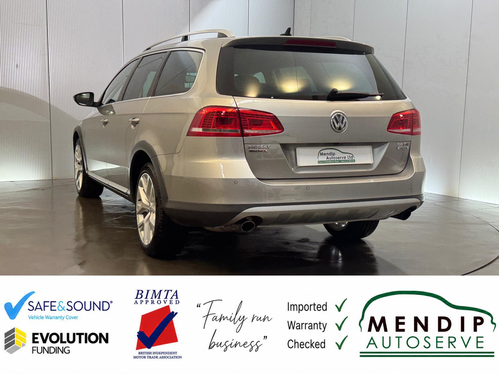 Volkswagen Passat view 15