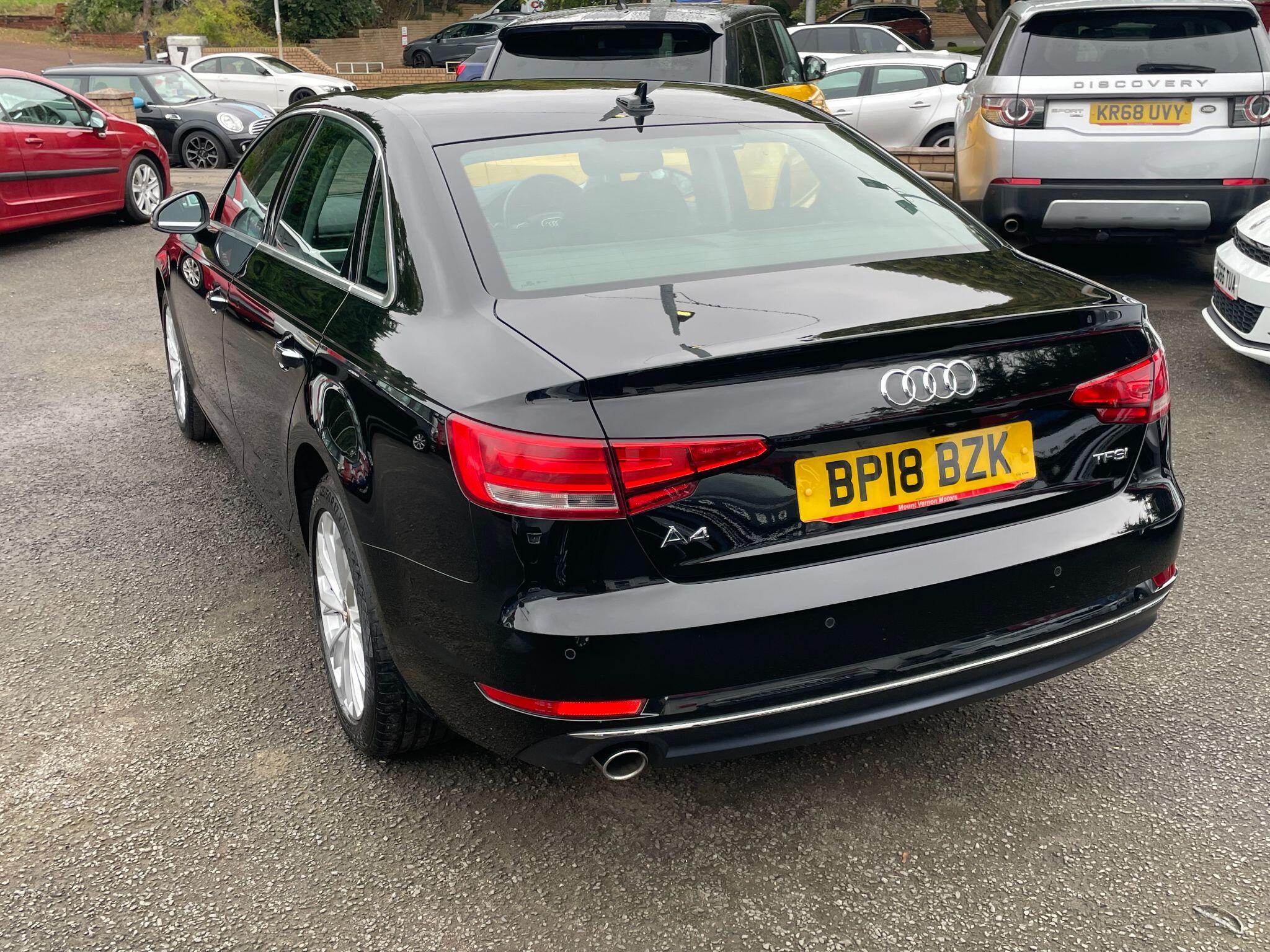 Audi A4 view 9