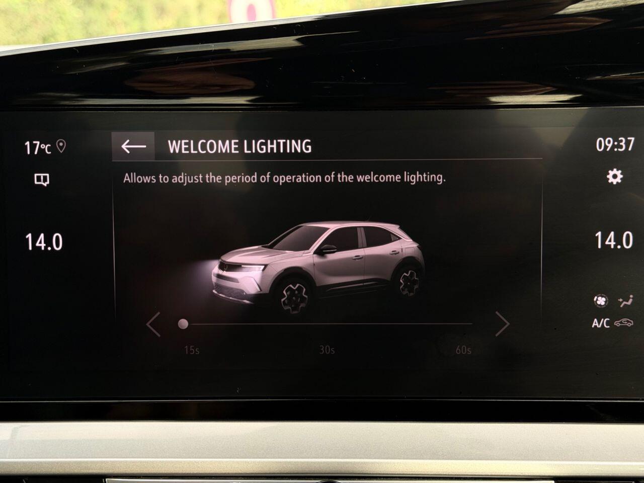 Vauxhall Mokka Electric view 57
