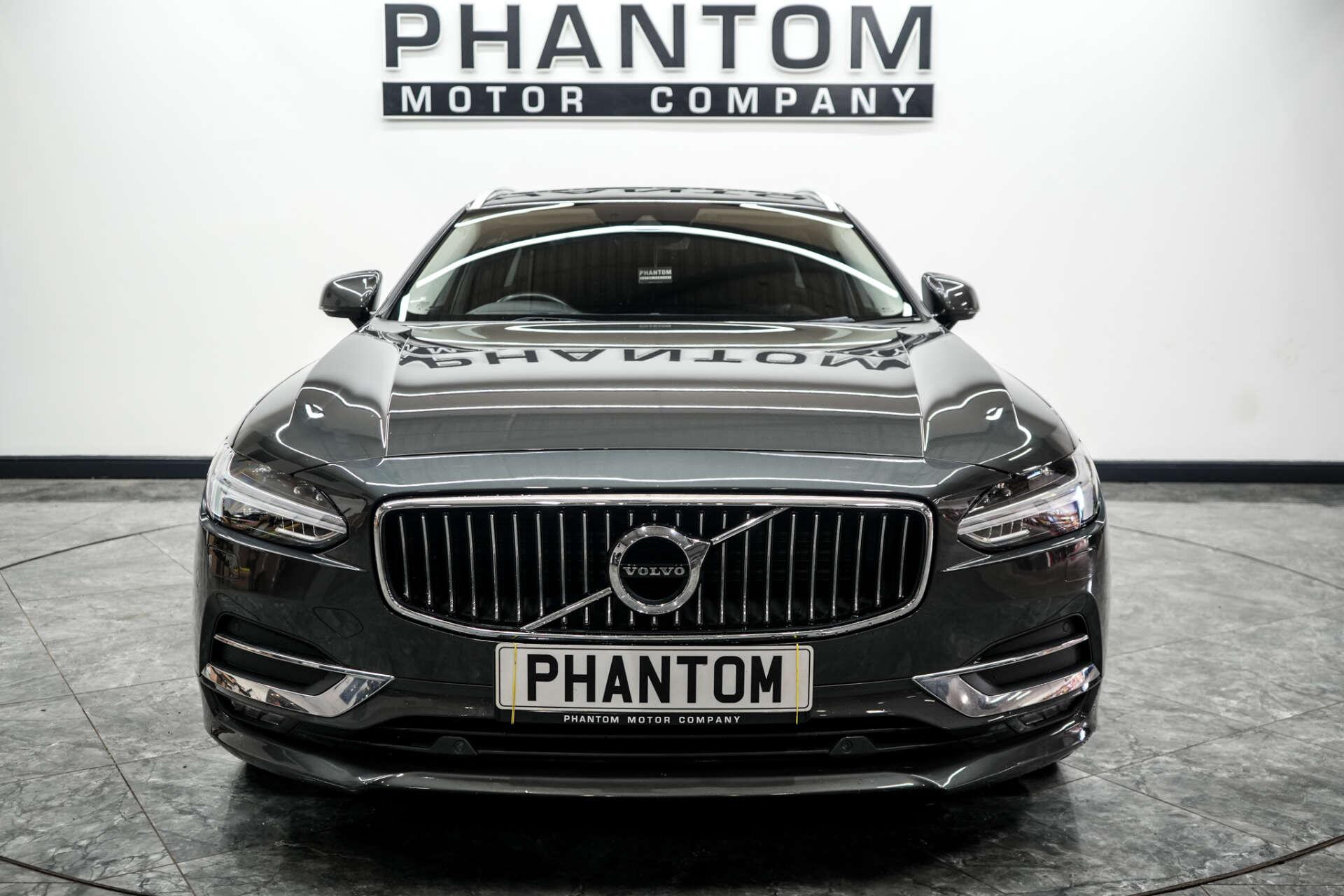 Volvo V90 view 5