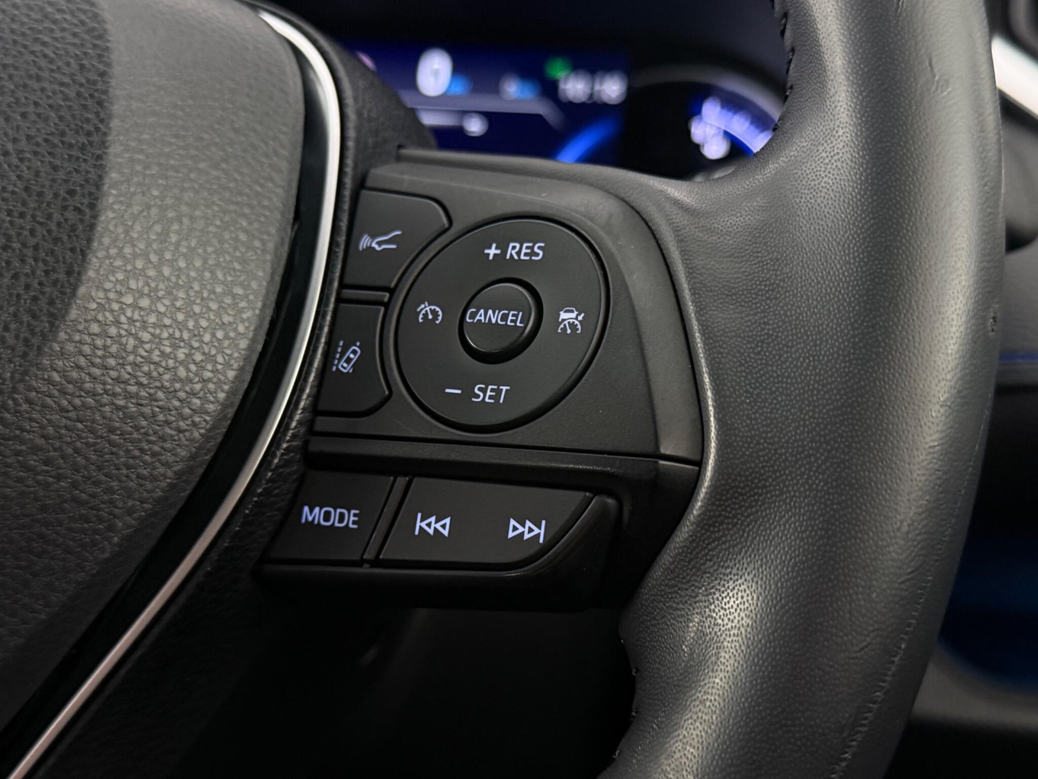 Toyota Rav4 view 14