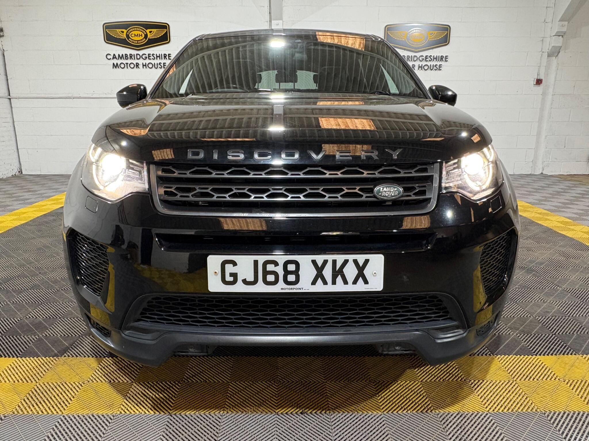 Land Rover Discovery Sport view 73