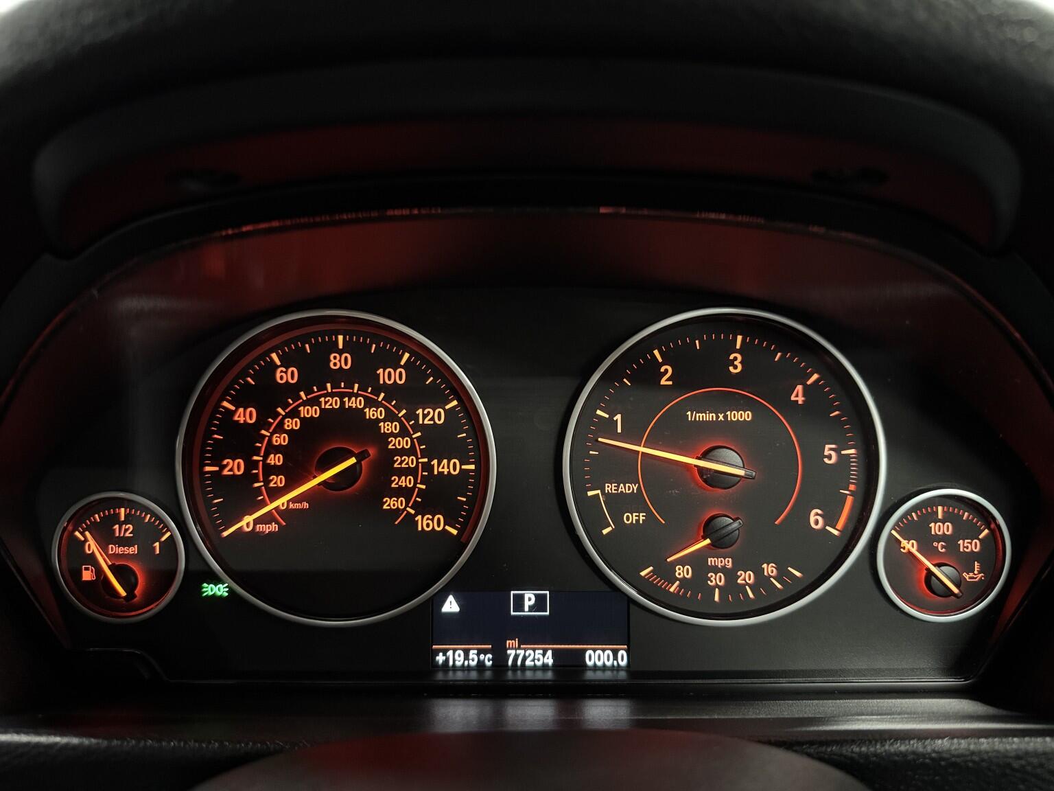 BMW 3 Series view 25