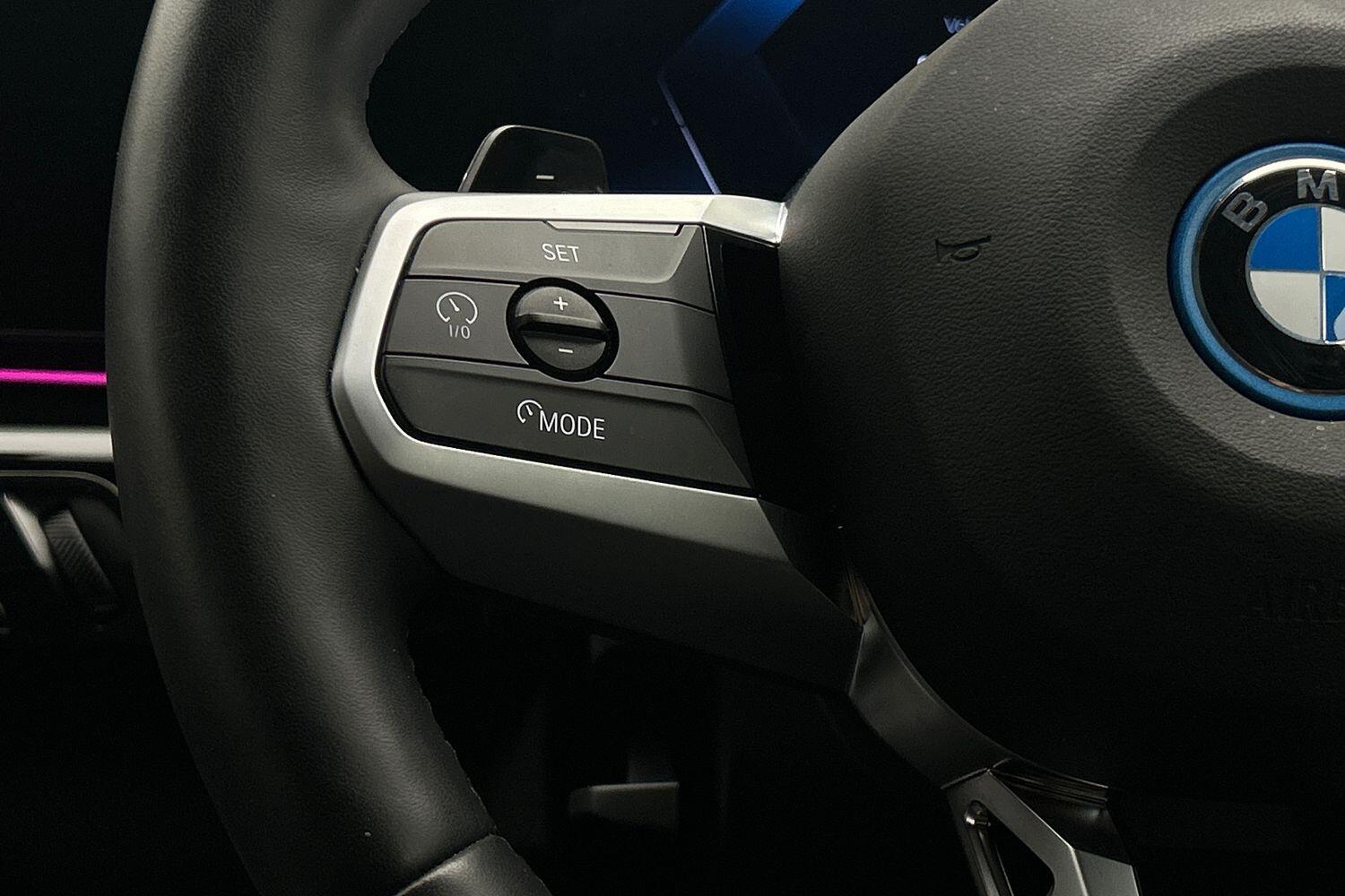 BMW X1 view 18