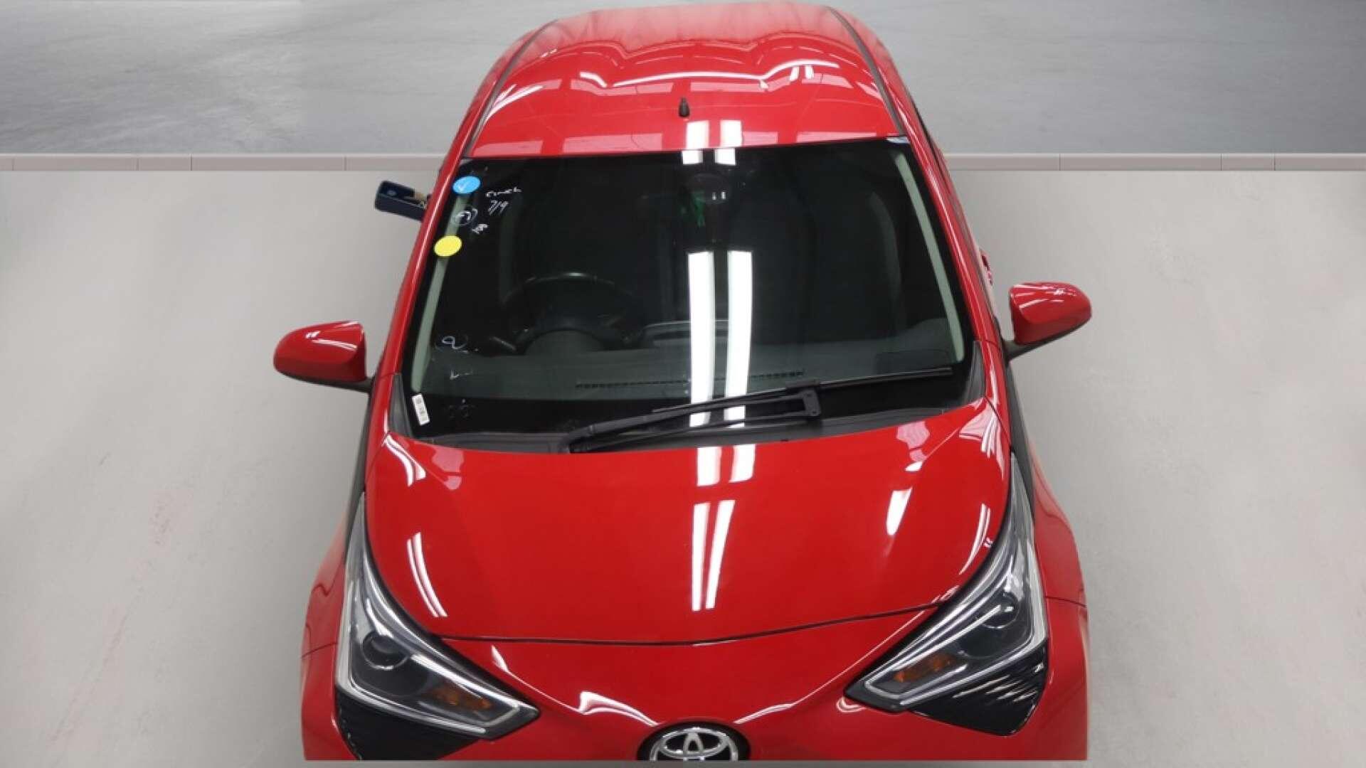 Toyota Aygo view 8