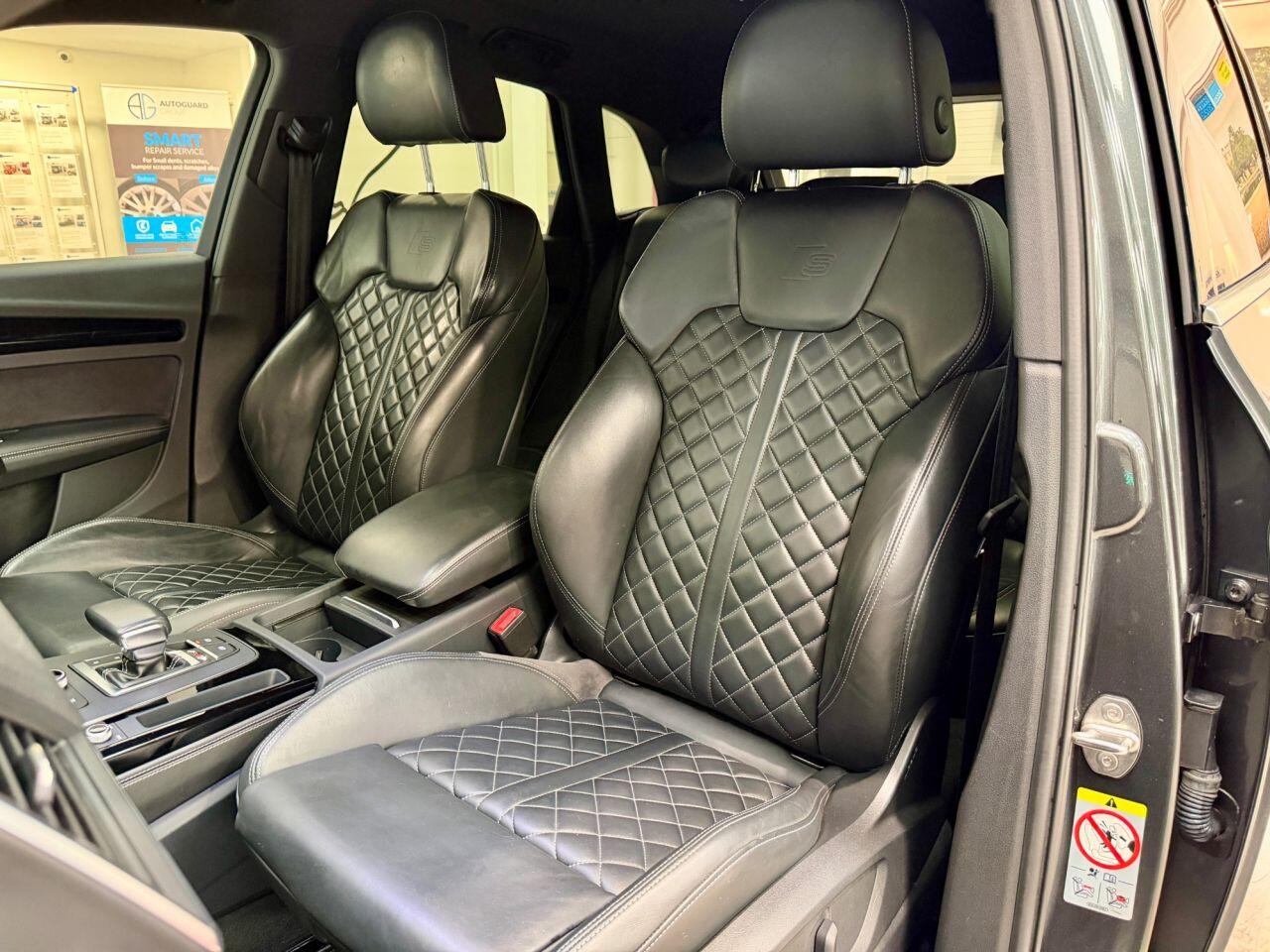 Audi SQ5 view 18