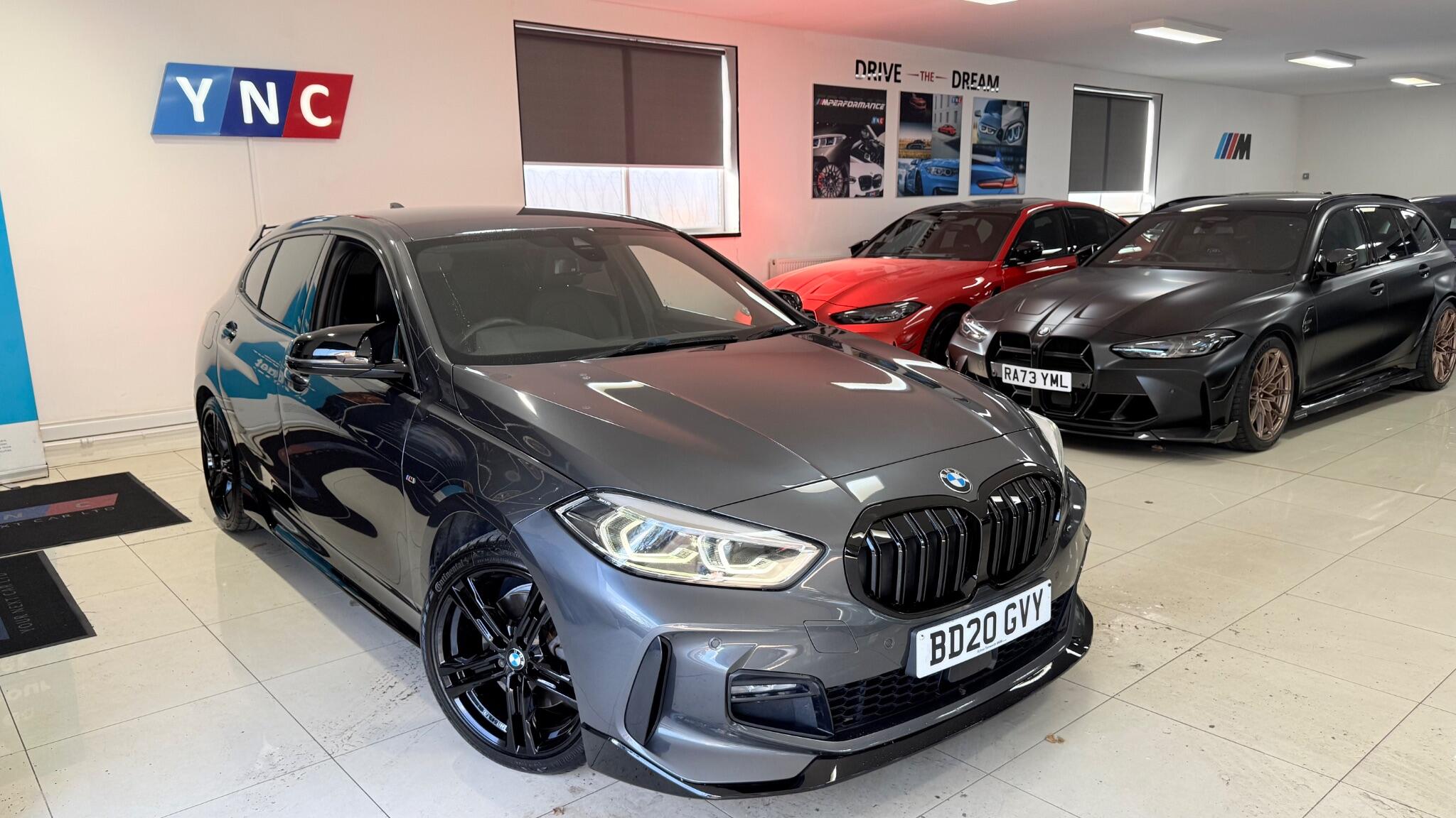 BMW 1 Series view 25