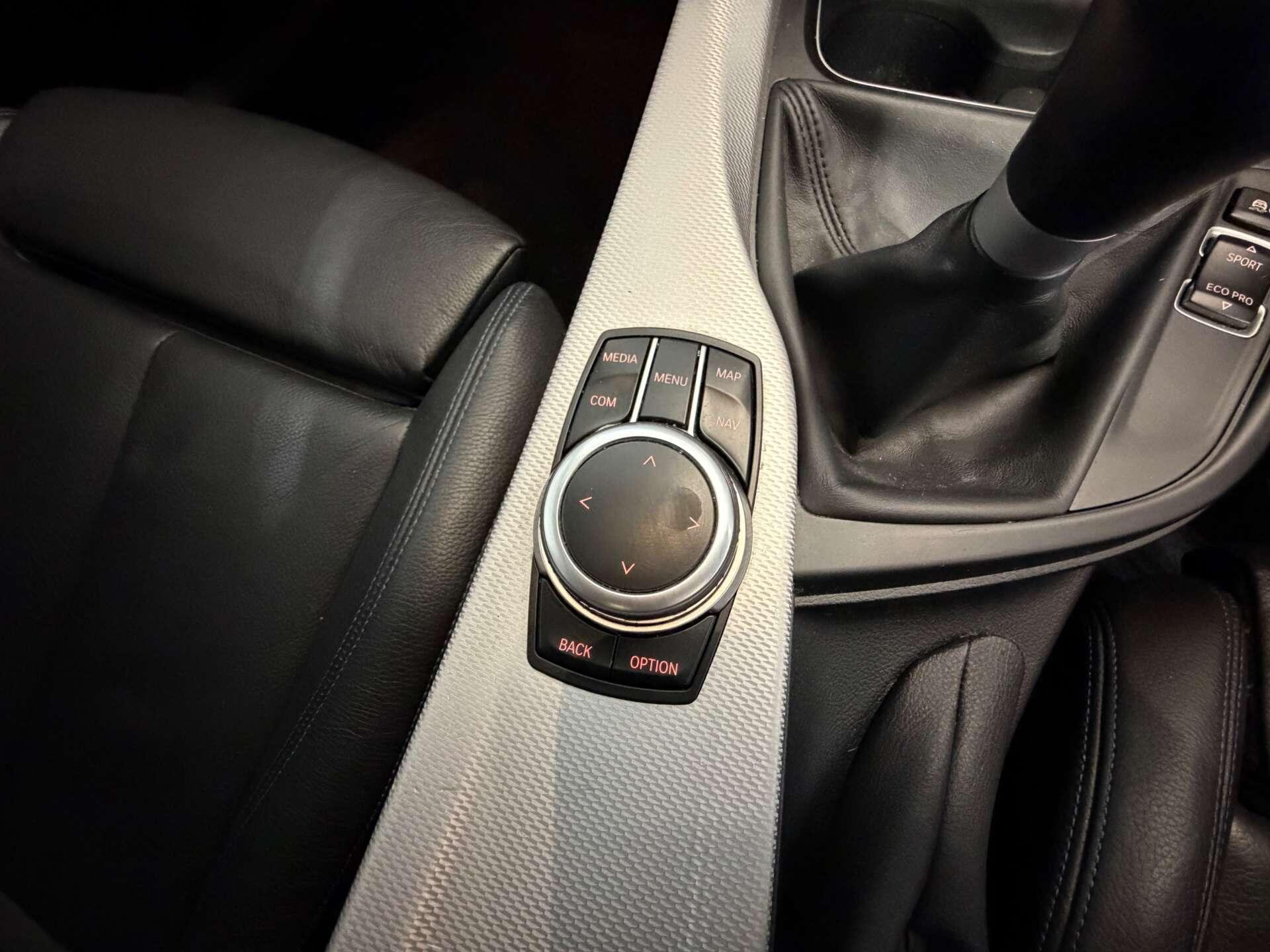 BMW 3 Series view 37