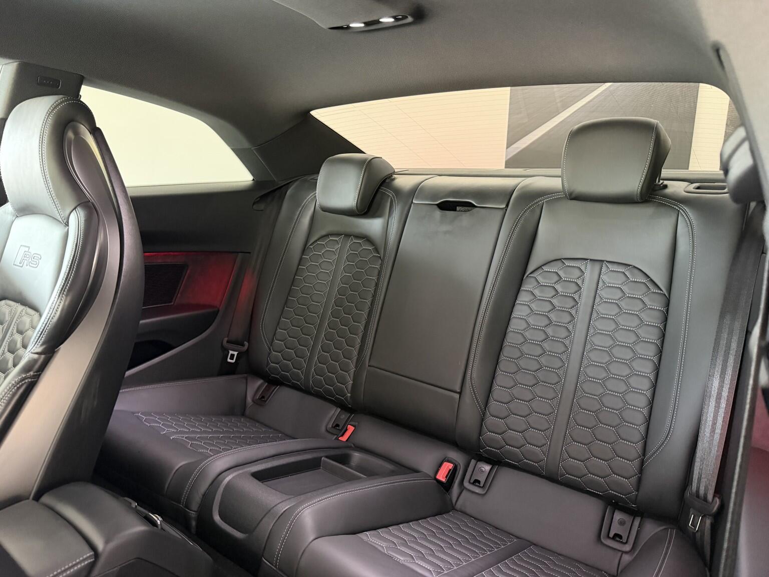 Audi RS5 view 34