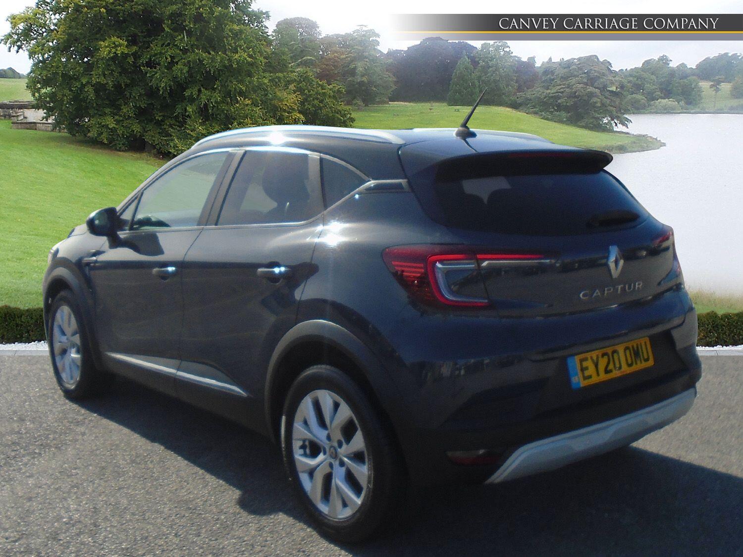Renault Captur view 4