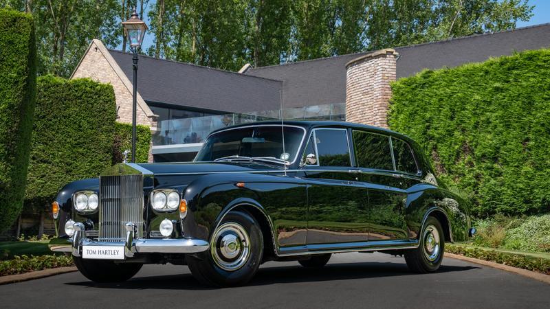 1973 (L reg) Rolls-Royce Phantom in Black for sale