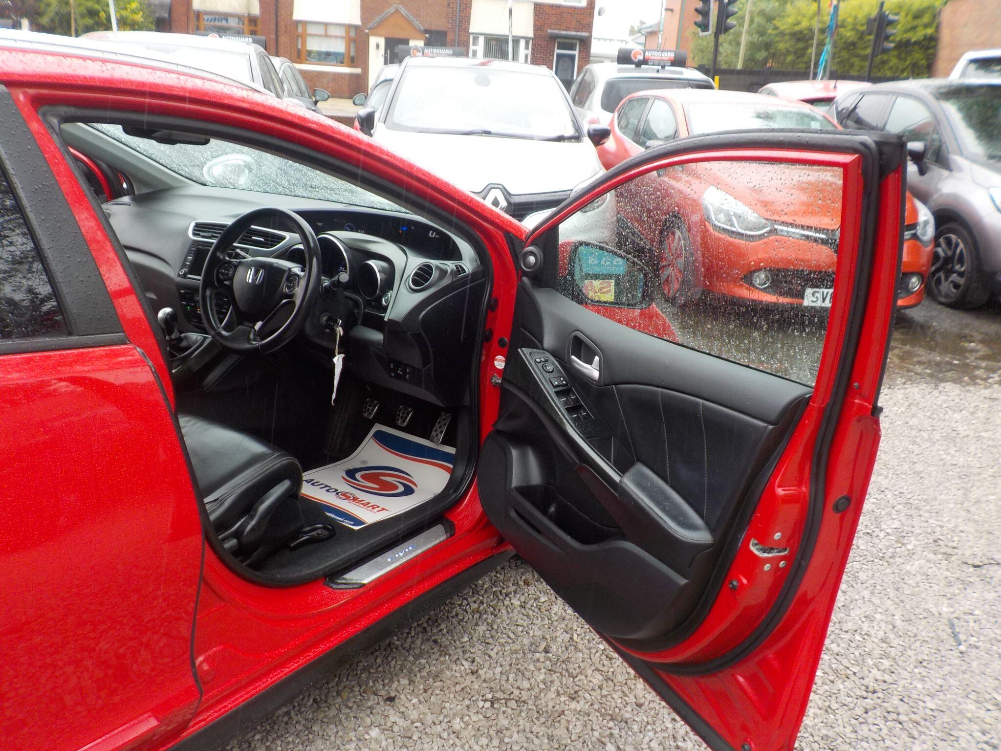 Honda Civic 1.6 i-DTEC SR Tourer Euro 5 (s/s) 5dr