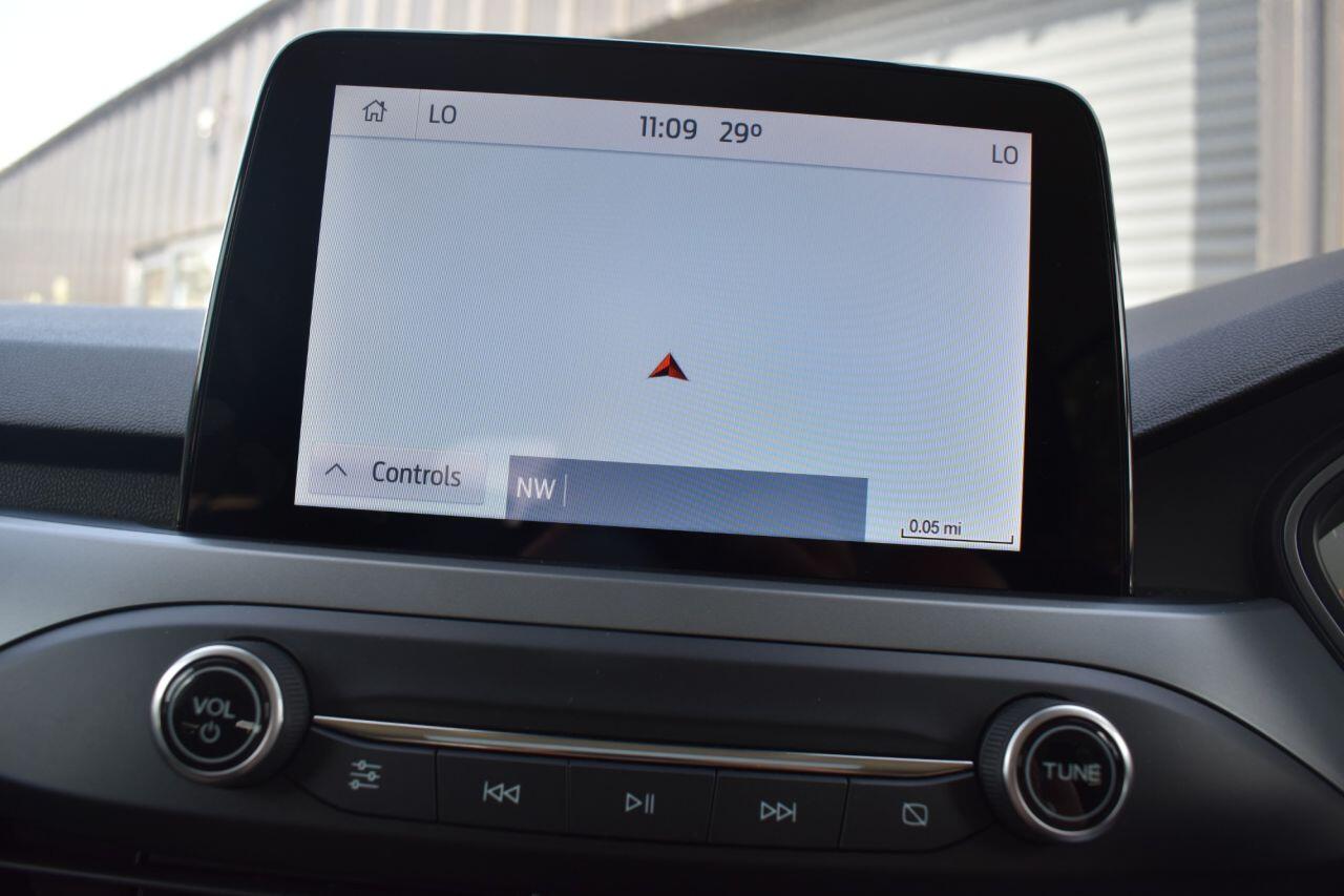 Ford Focus view 14