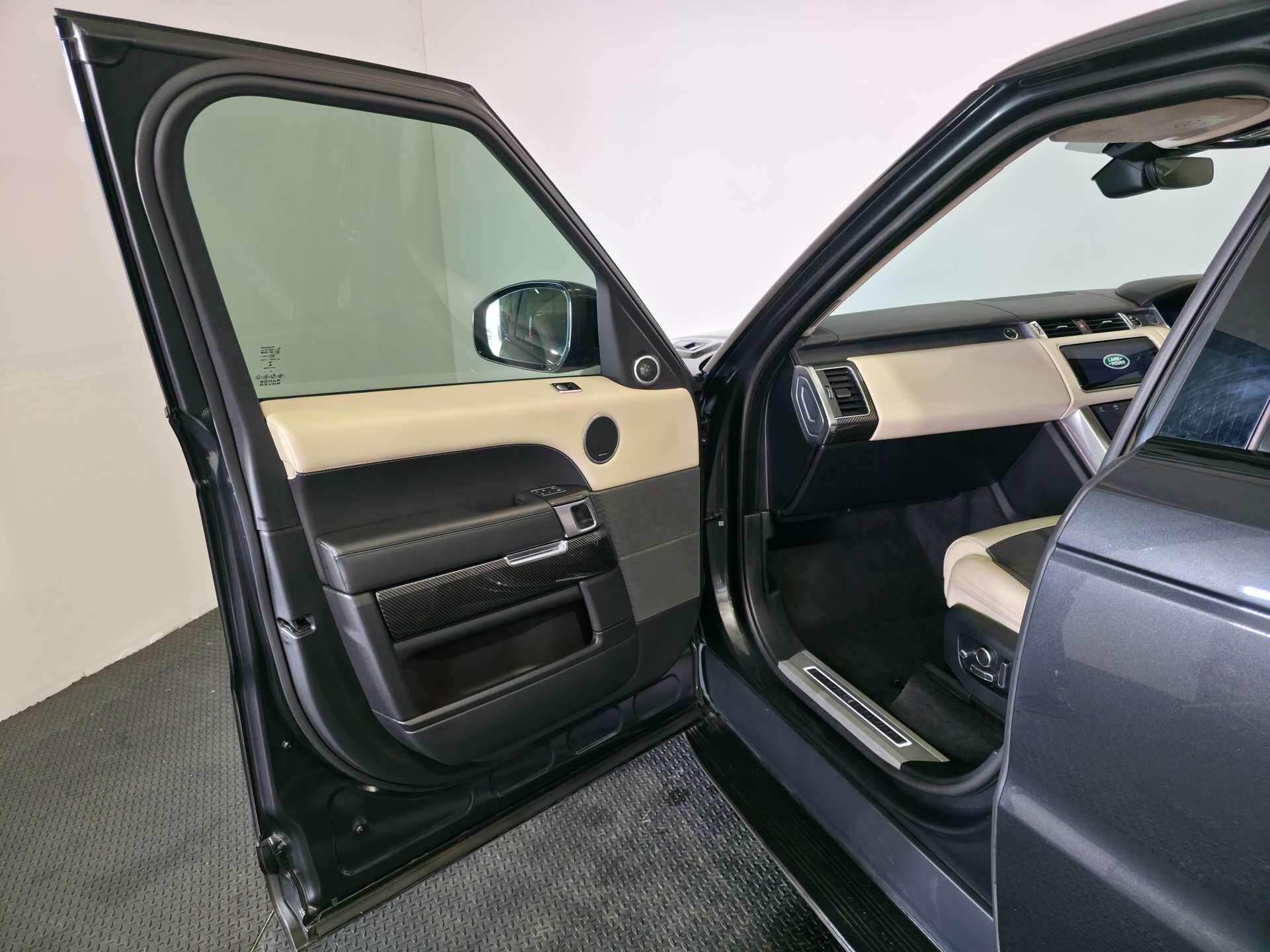 Land Rover Range Rover Sport view 83