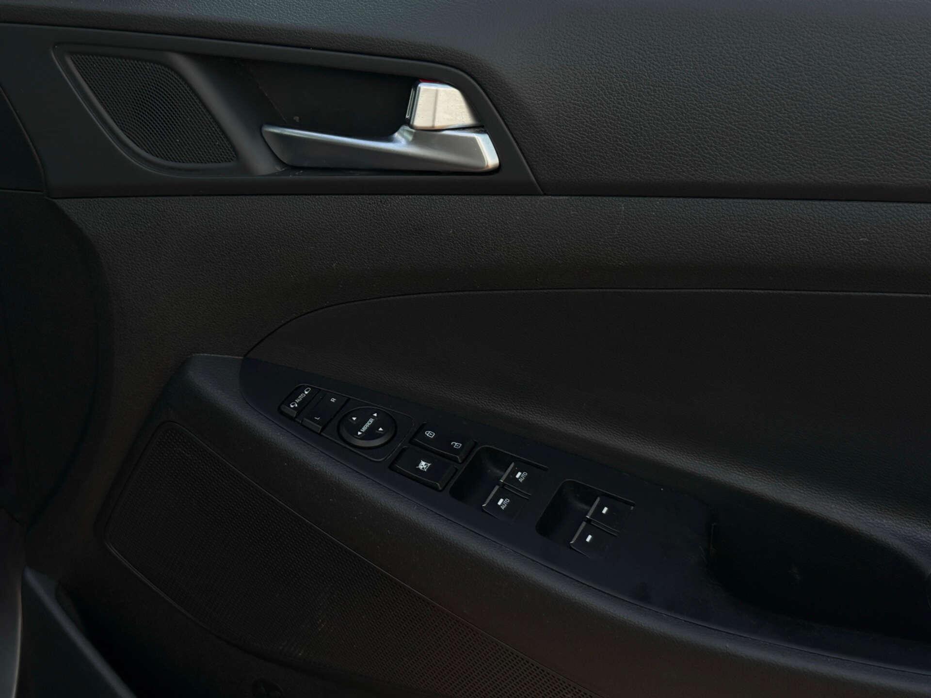 Hyundai Tucson view 21