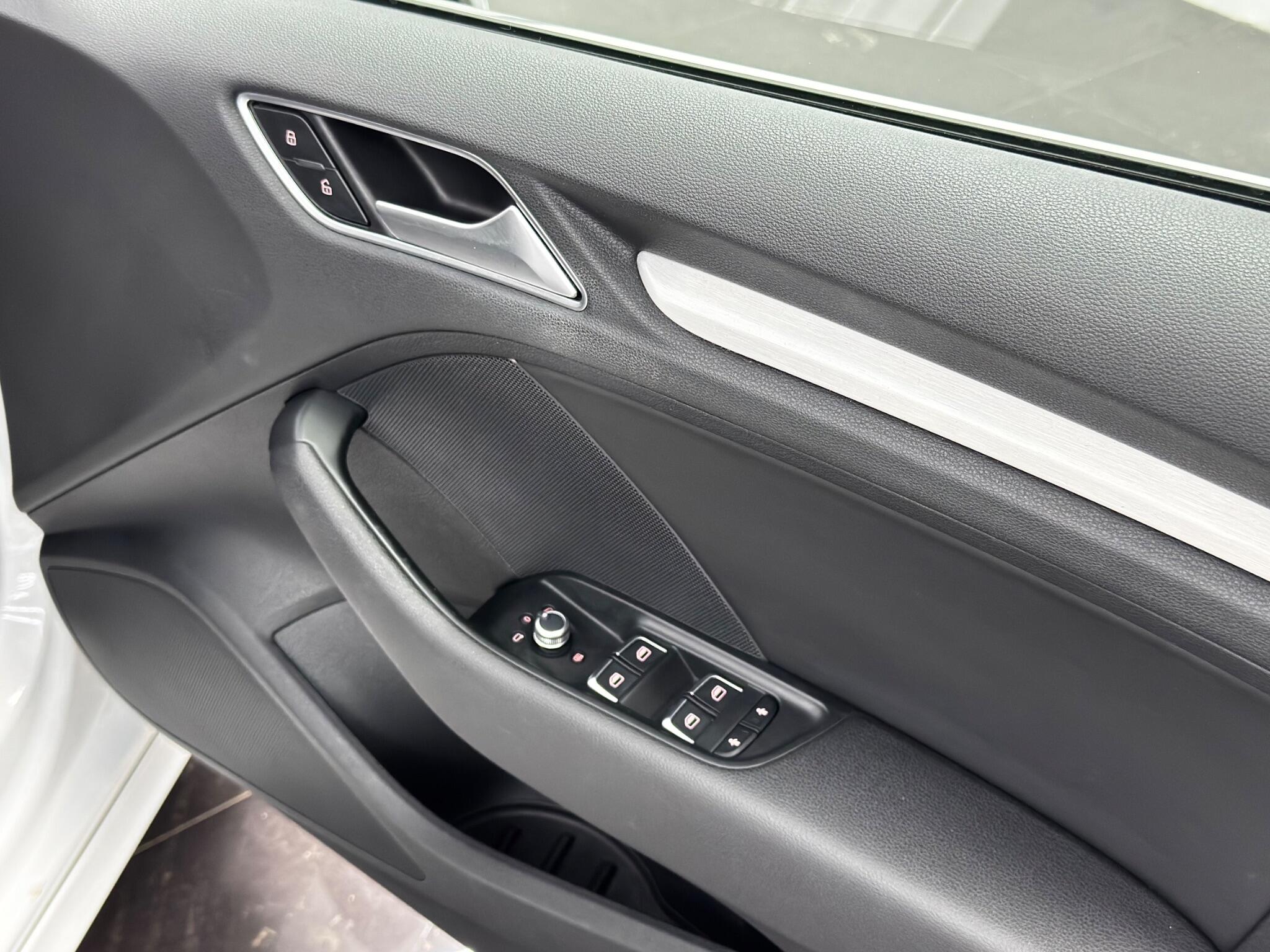 Audi A3 view 40