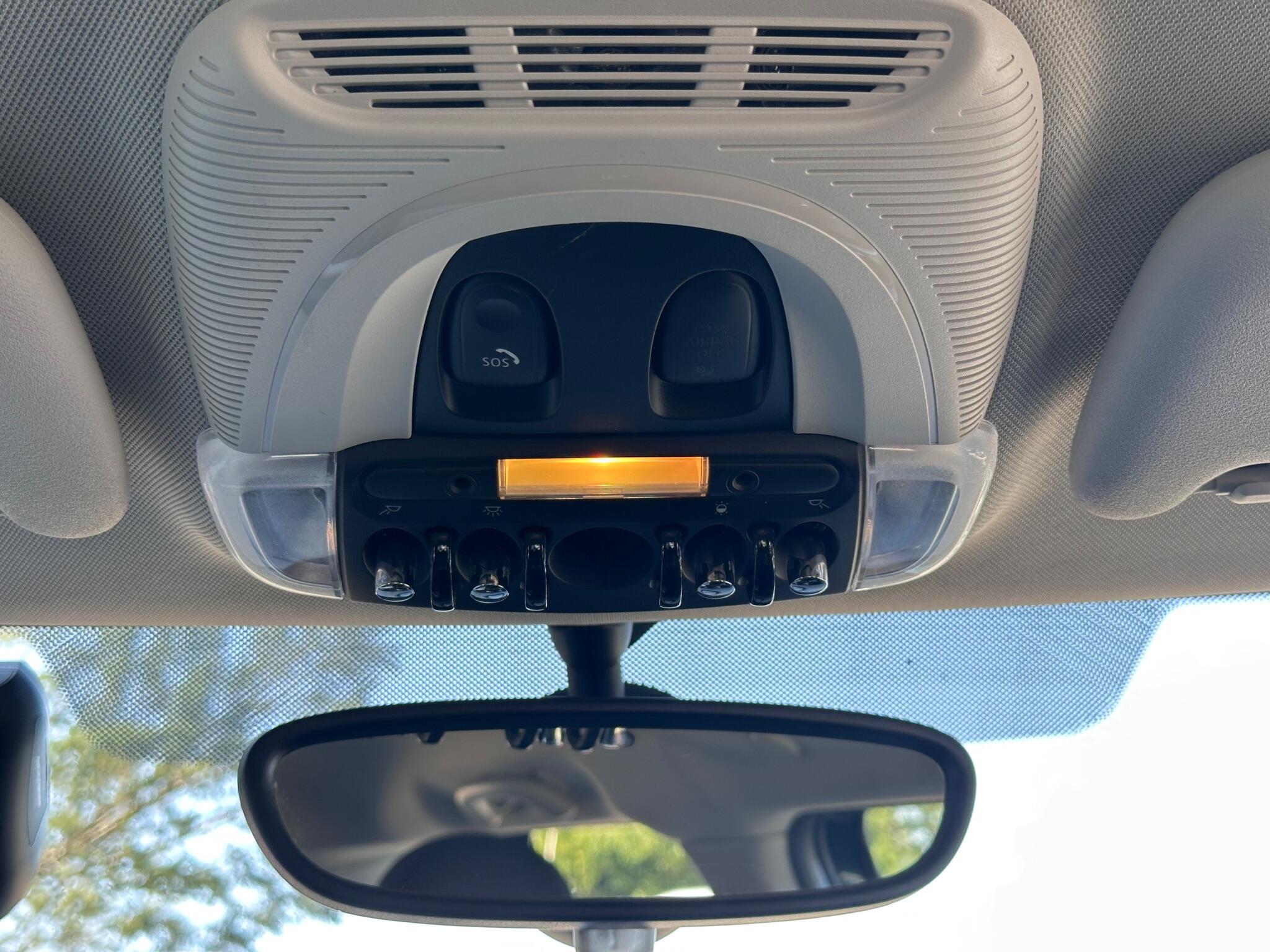 MINI Hatch view 50