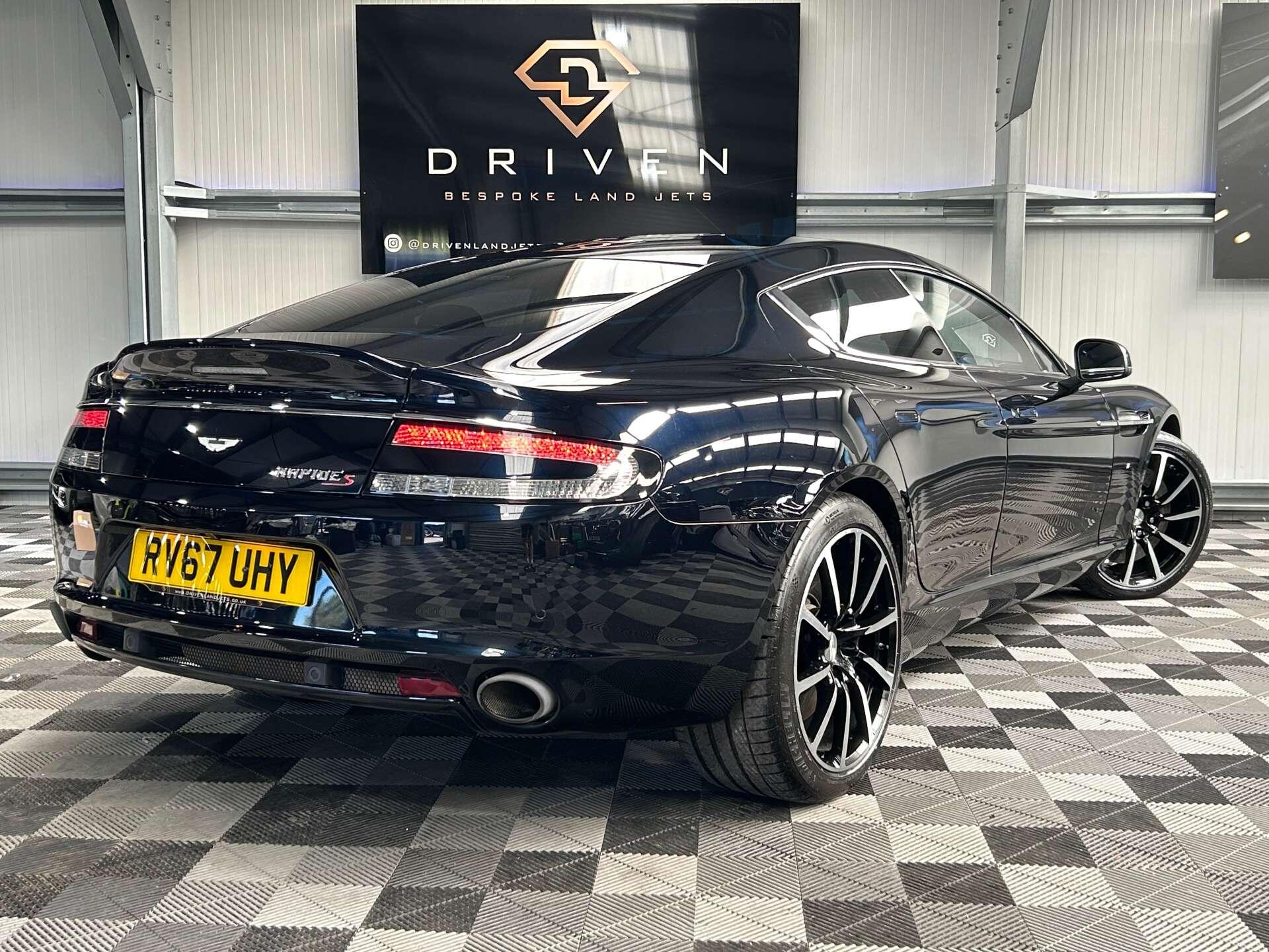 Aston Martin Rapide S view 18