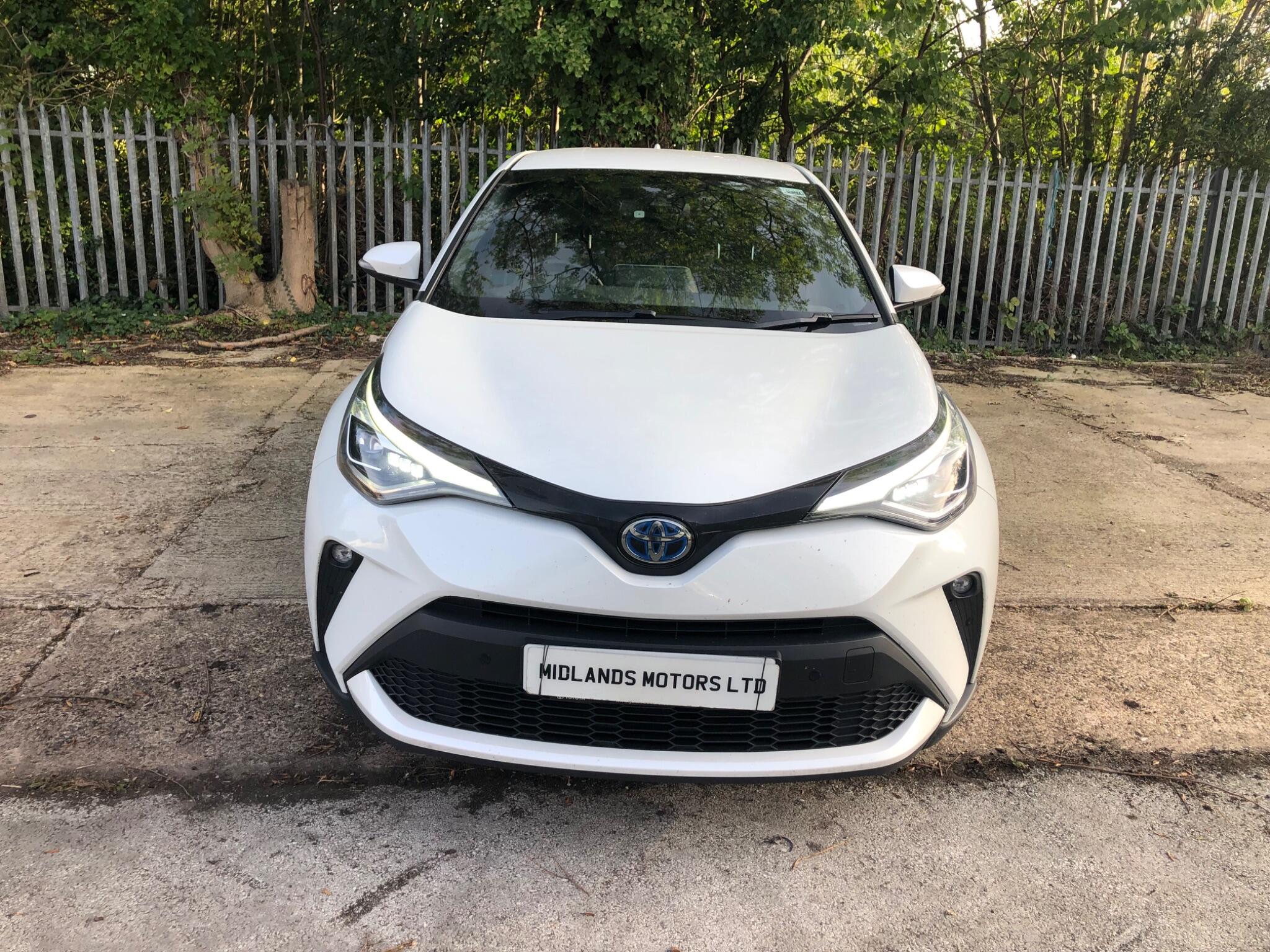 Toyota C-HR view 6