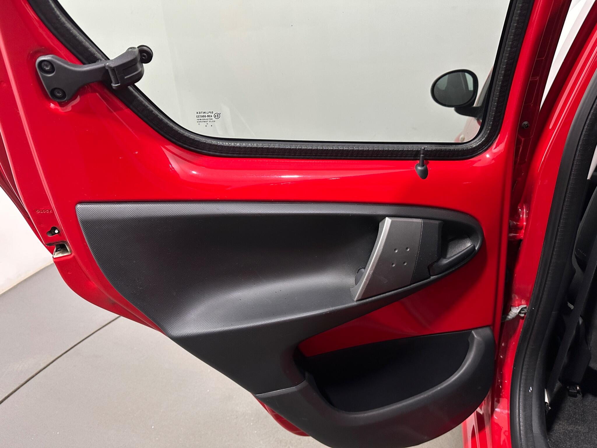Toyota Aygo view 30