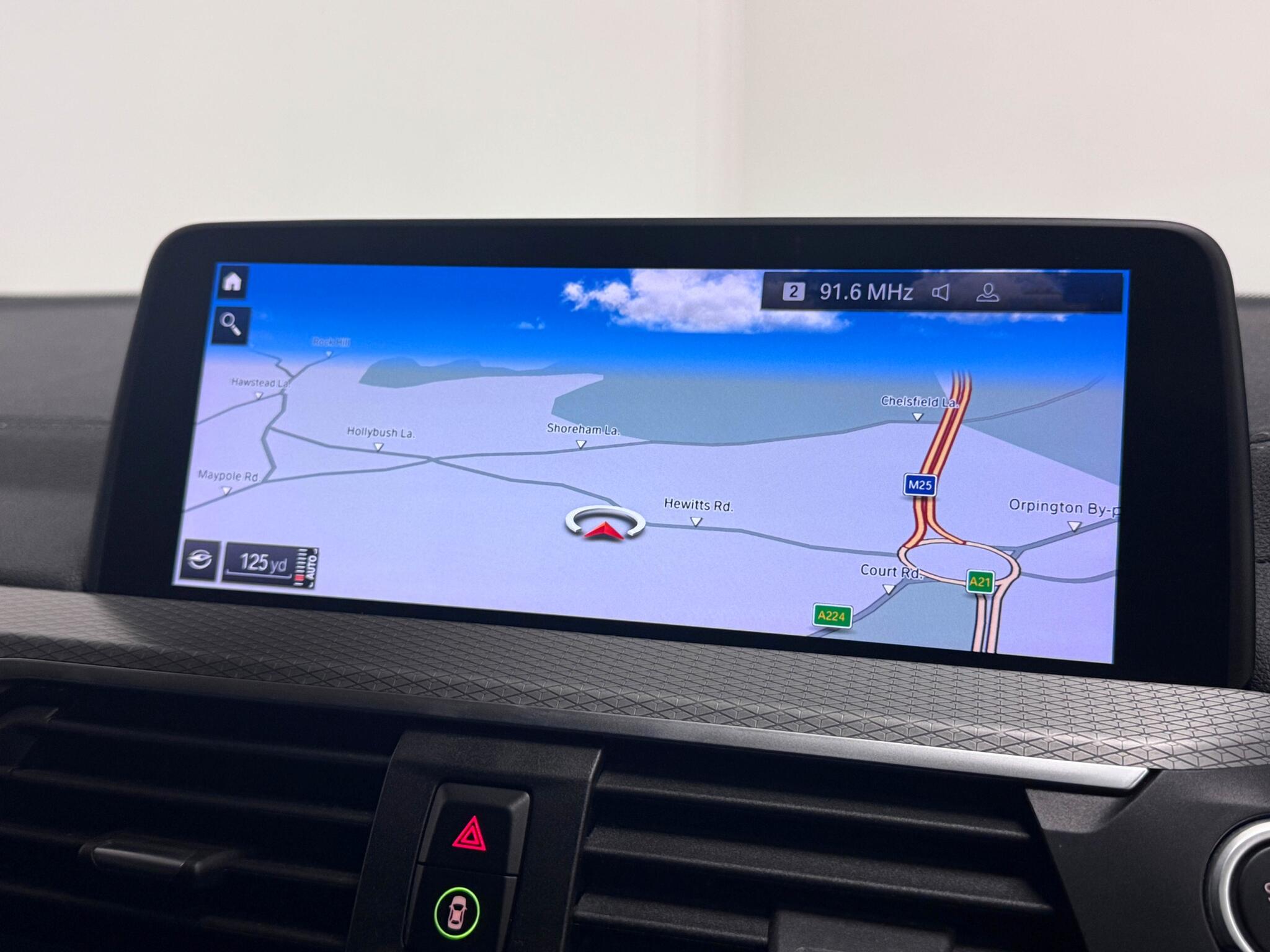 BMW X4 view 40