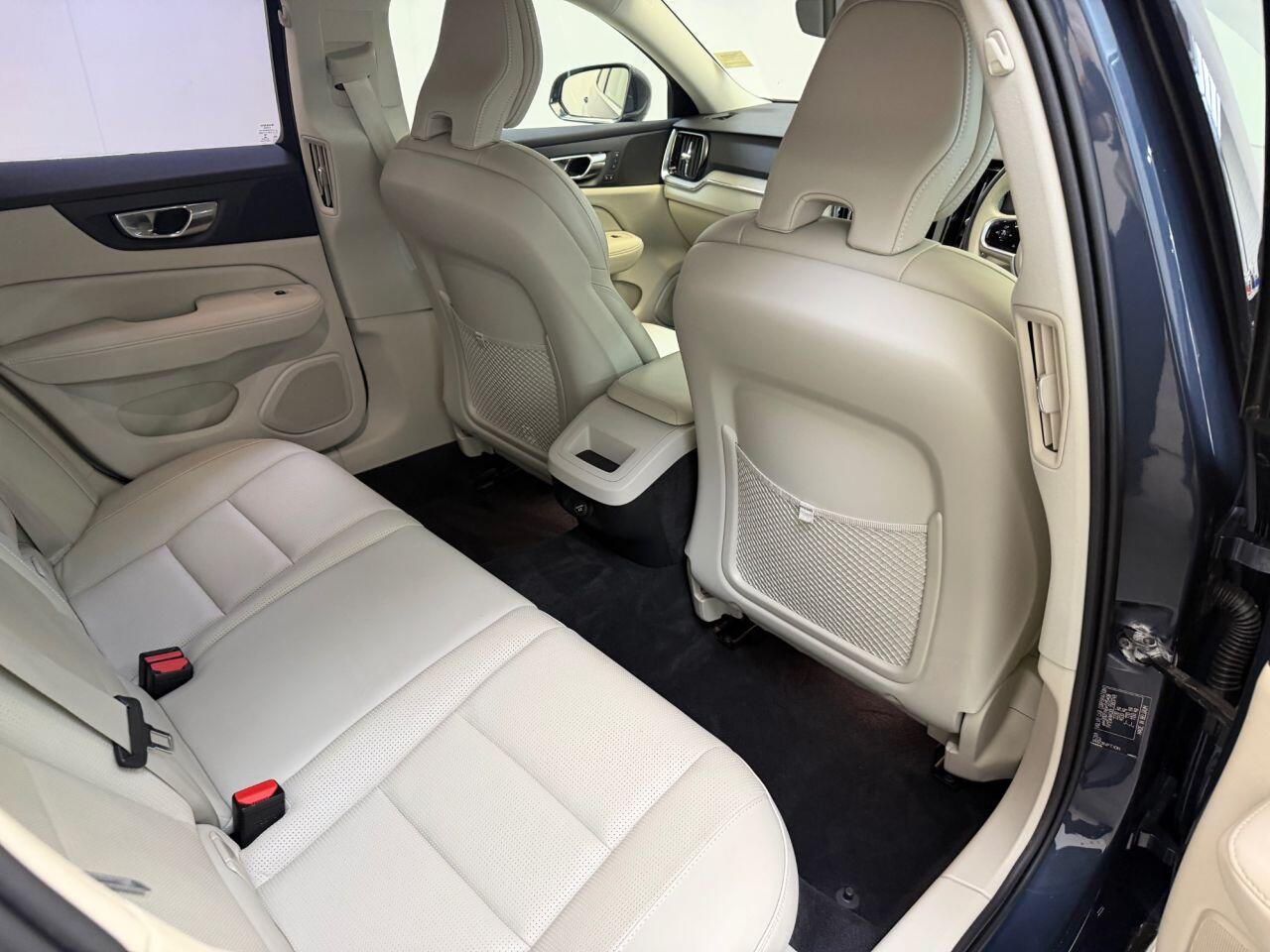 Volvo V60 view 27
