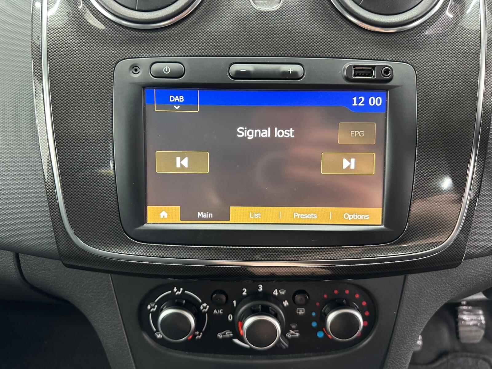 Dacia Sandero view 44