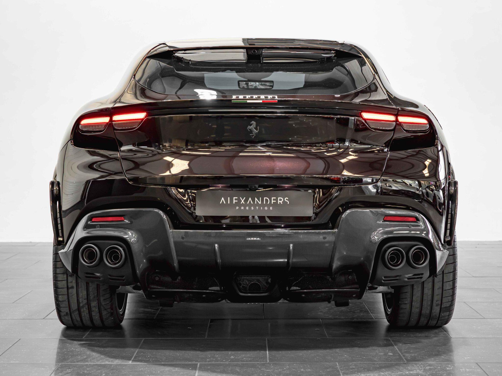 Ferrari Purosangue view 11