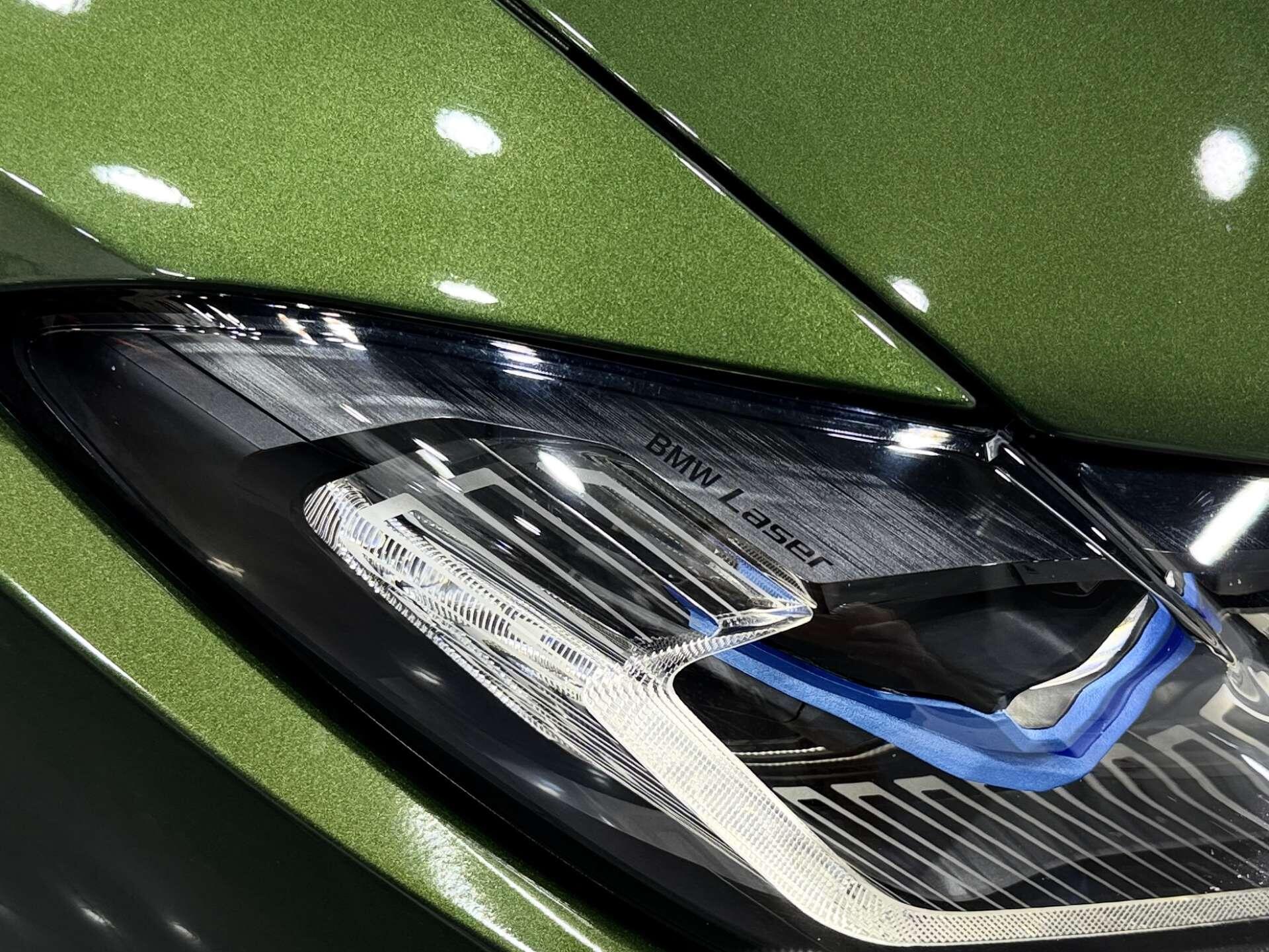 BMW M4 view 30